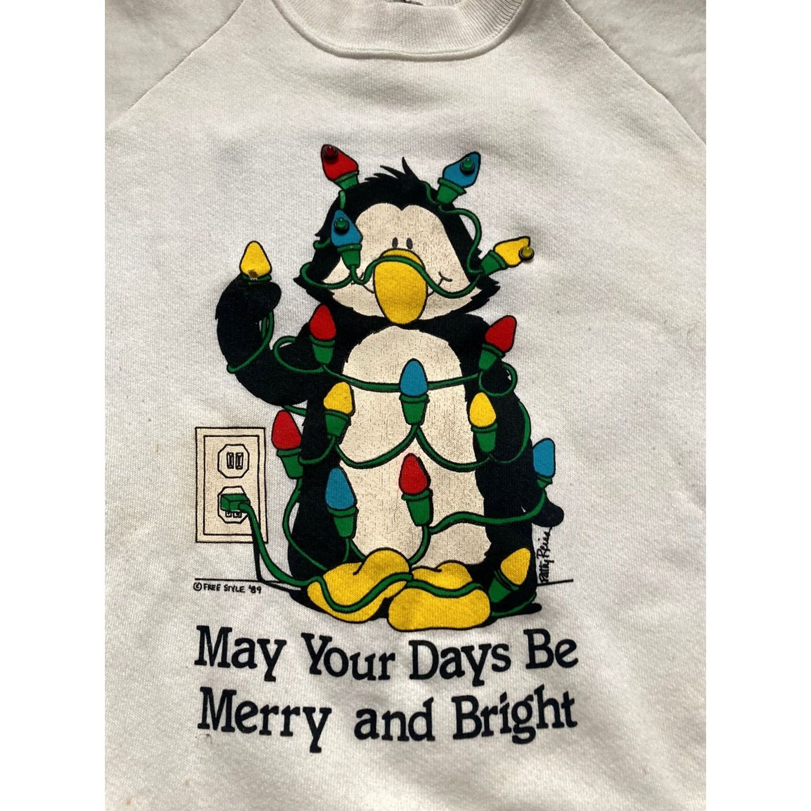Vintage VINTAGE Light Up Christmas Sweatshirt L White 1980s Screen Stars Funny Penguins Xmas Size US L / EU 52-54 / 3 - 2 Thumbnail