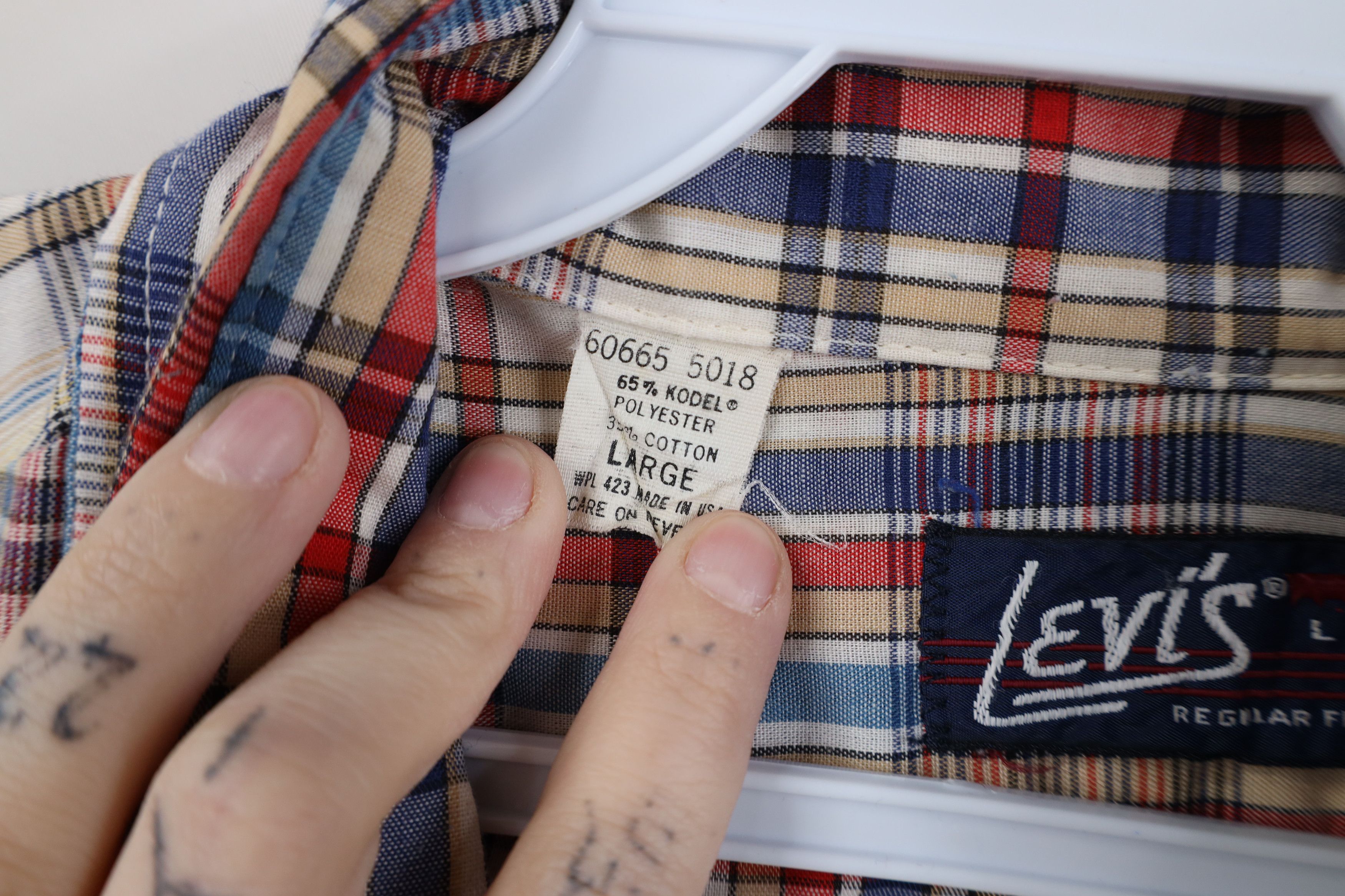 Levi's Vintage 70s 80s Levis Rainbow Collared Button Shirt USA Size US L / EU 52-54 / 3 - 8 Thumbnail