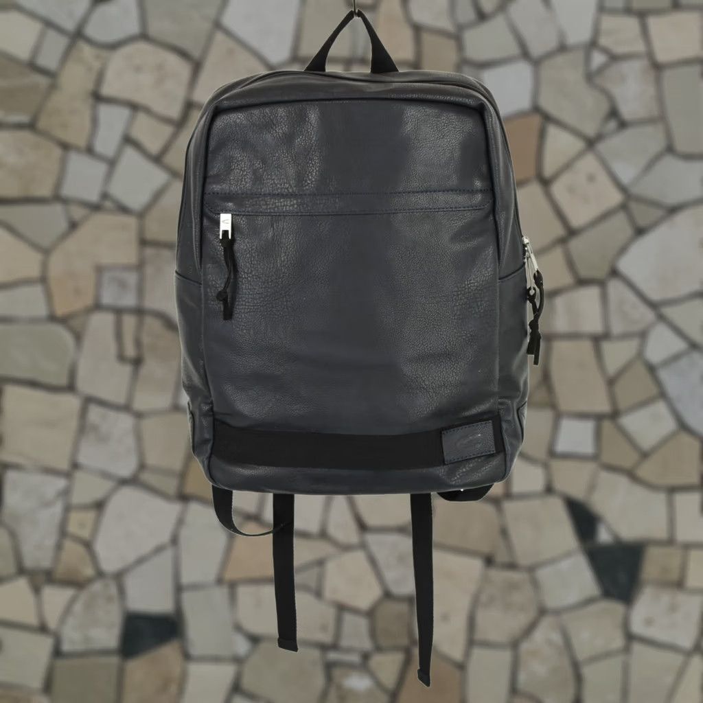 fake louis vuitton apollo backpack Monogram Upside Down 1823705 – FASHIONPHILE u-mercari-images.mercdn.net/photos/m79207296400_1.... The discovery backpack mm Color::French Navy 15in laptop