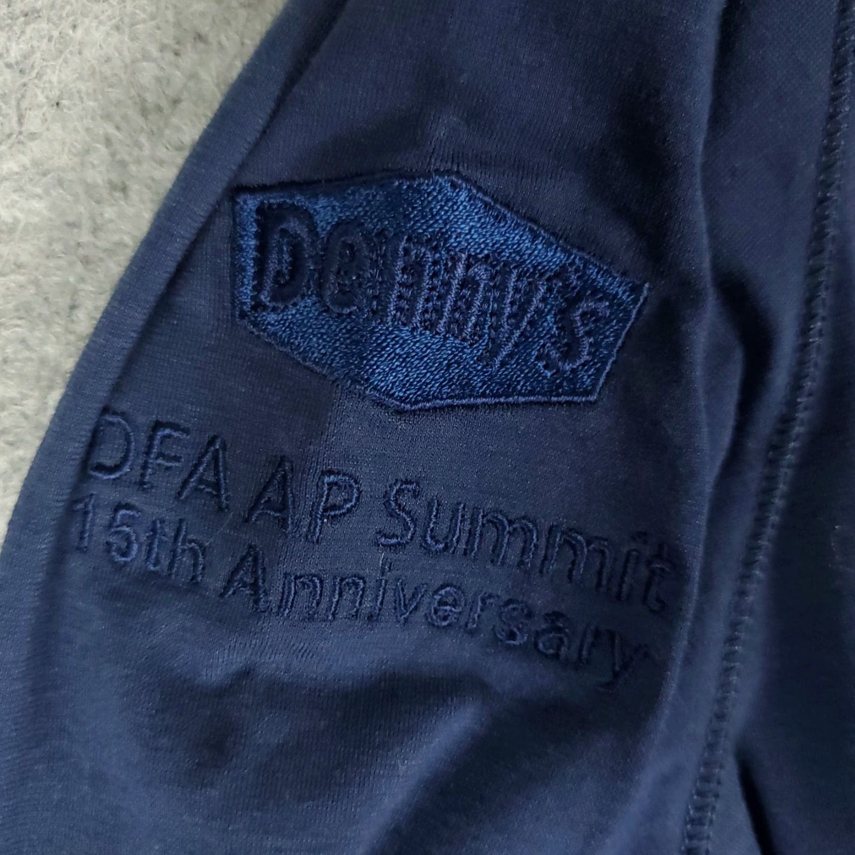 TravisMathew Travis Mathew Mens Large Blue Dennys 1/4 Zip Pullover Sweatshirt Sweater Size US L / EU 52-54 / 3 - 3 Thumbnail