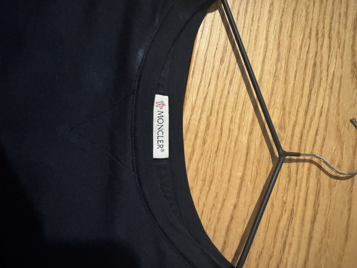 Moncler Moncler T-Shirt Size US S / EU 44-46 / 1 - 3 Thumbnail