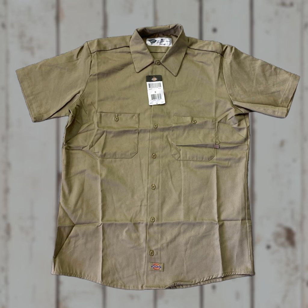 Dickies Dickies Shirt Mens M Beige Khaki Tan Short Sleeve Work Button Up Pockets Size US M / EU 48-50 / 2 - 1 Thumbnail