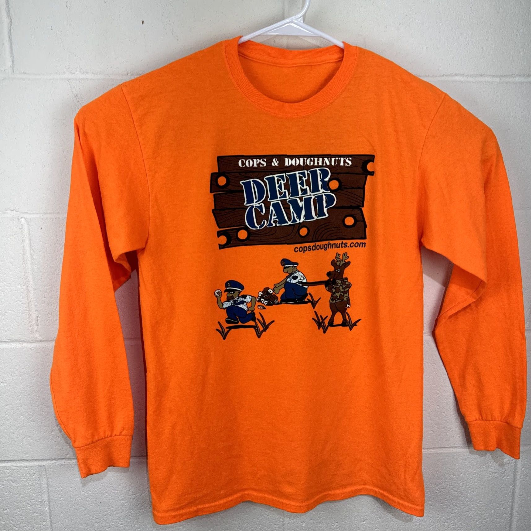 Vintage VINTAGE Cops and Doughnuts Graphic Long Sleeve T-Shirt Men Medium Orange Hunting Decor Y2K Size US M / EU 48-50 / 2 - 2 Thumbnail