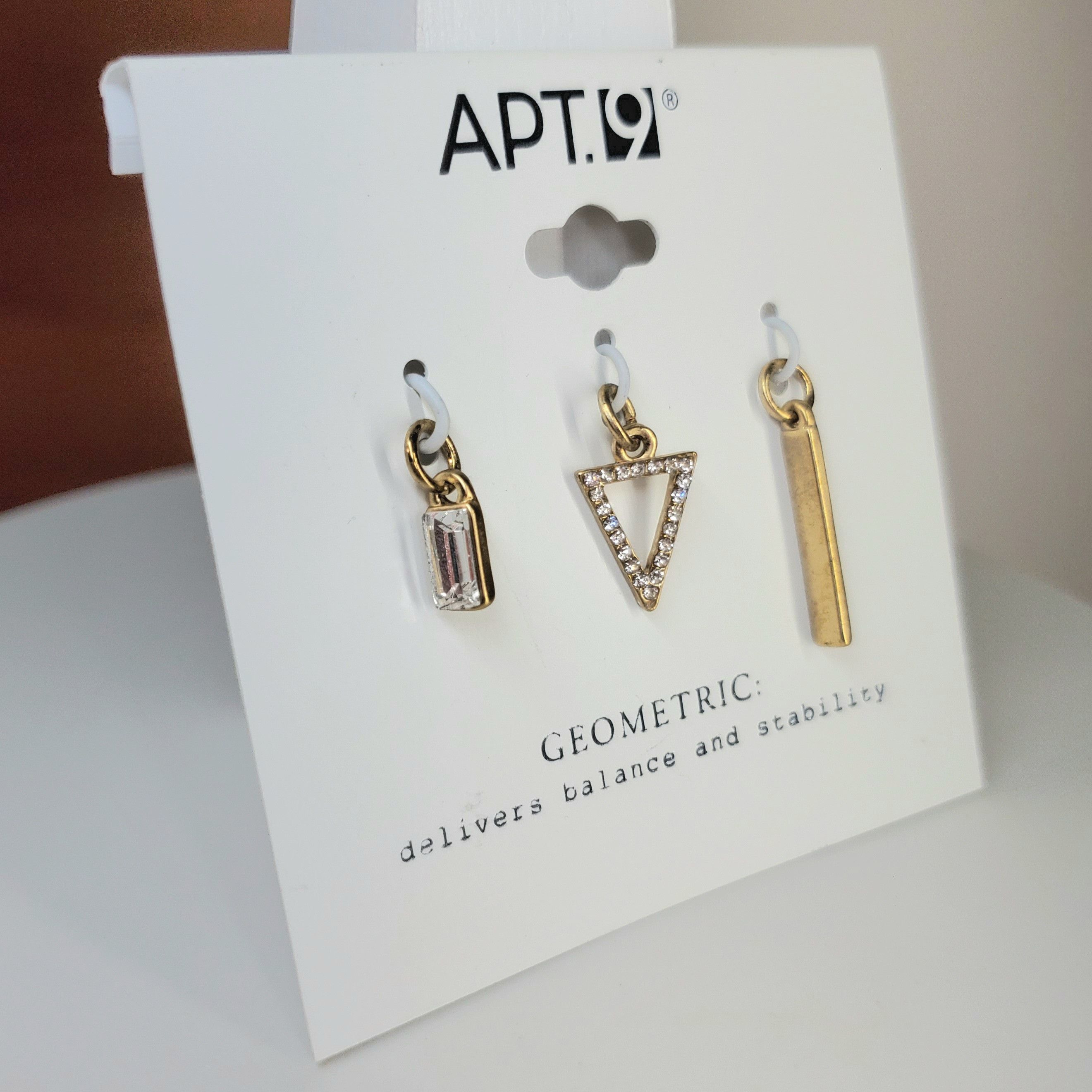 Apt. 9 Apt.9 NEW Charms Gold Tone Geometric Diamond Triangle Bar Size ONE SIZE - 10 Thumbnail