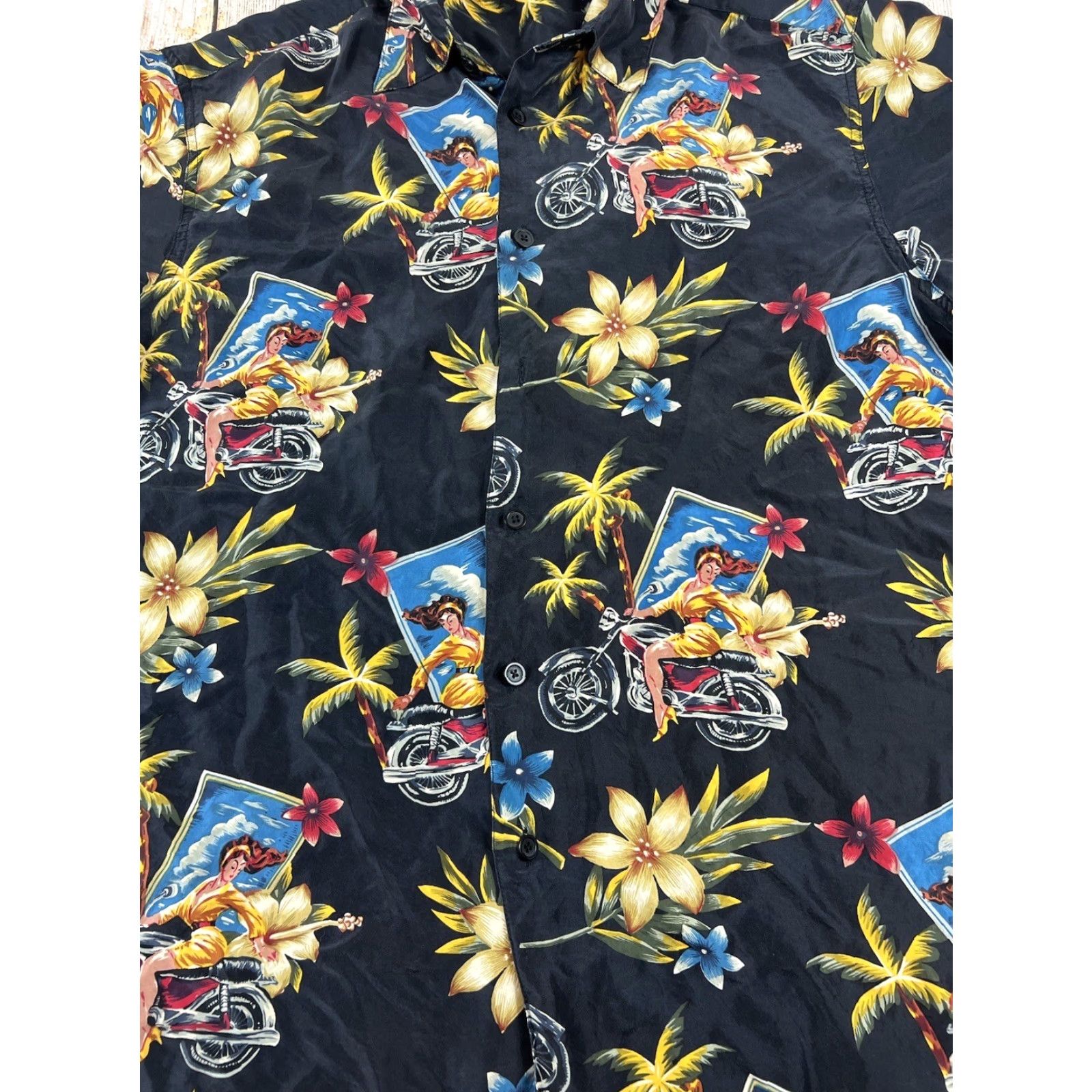 ALOHAS Marc Edwards Button-Up Shirt Hawaiian Aloha All Over Print Short Sleeve Black L Men Girls? Wait. Size US L / EU 52-54 / 3 - 3 Thumbnail