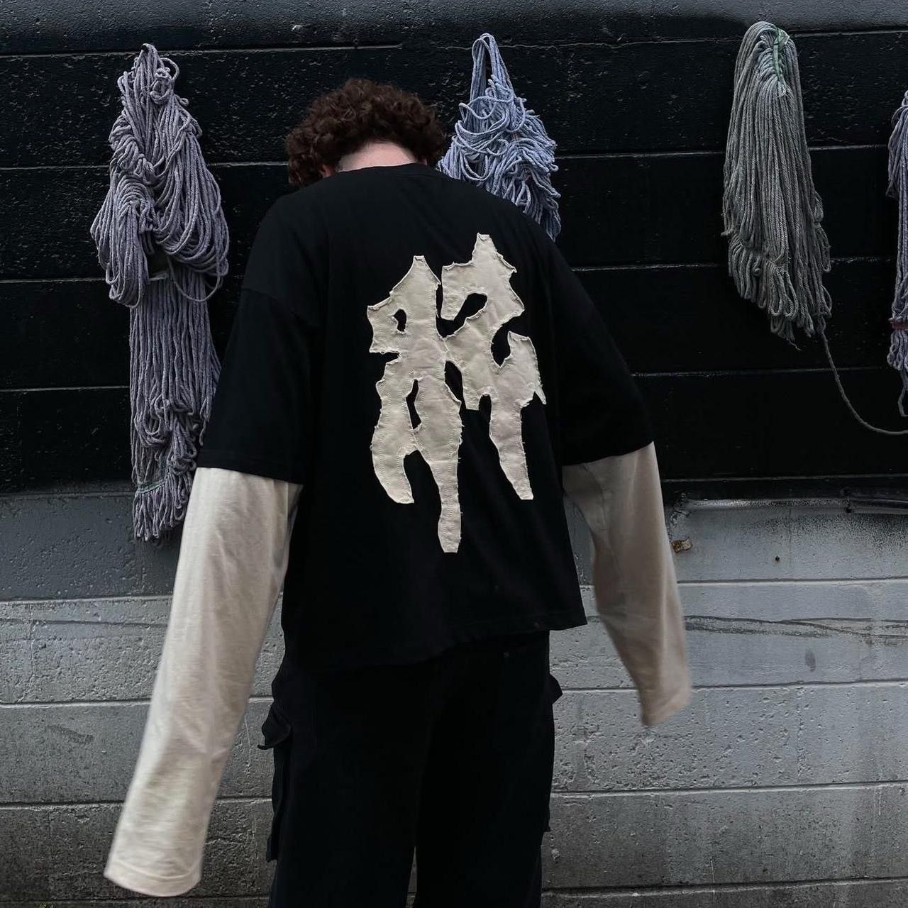 Other Black and cream cotton streetwear long sleeve Size US L / EU 52-54 / 3 - 2 Thumbnail