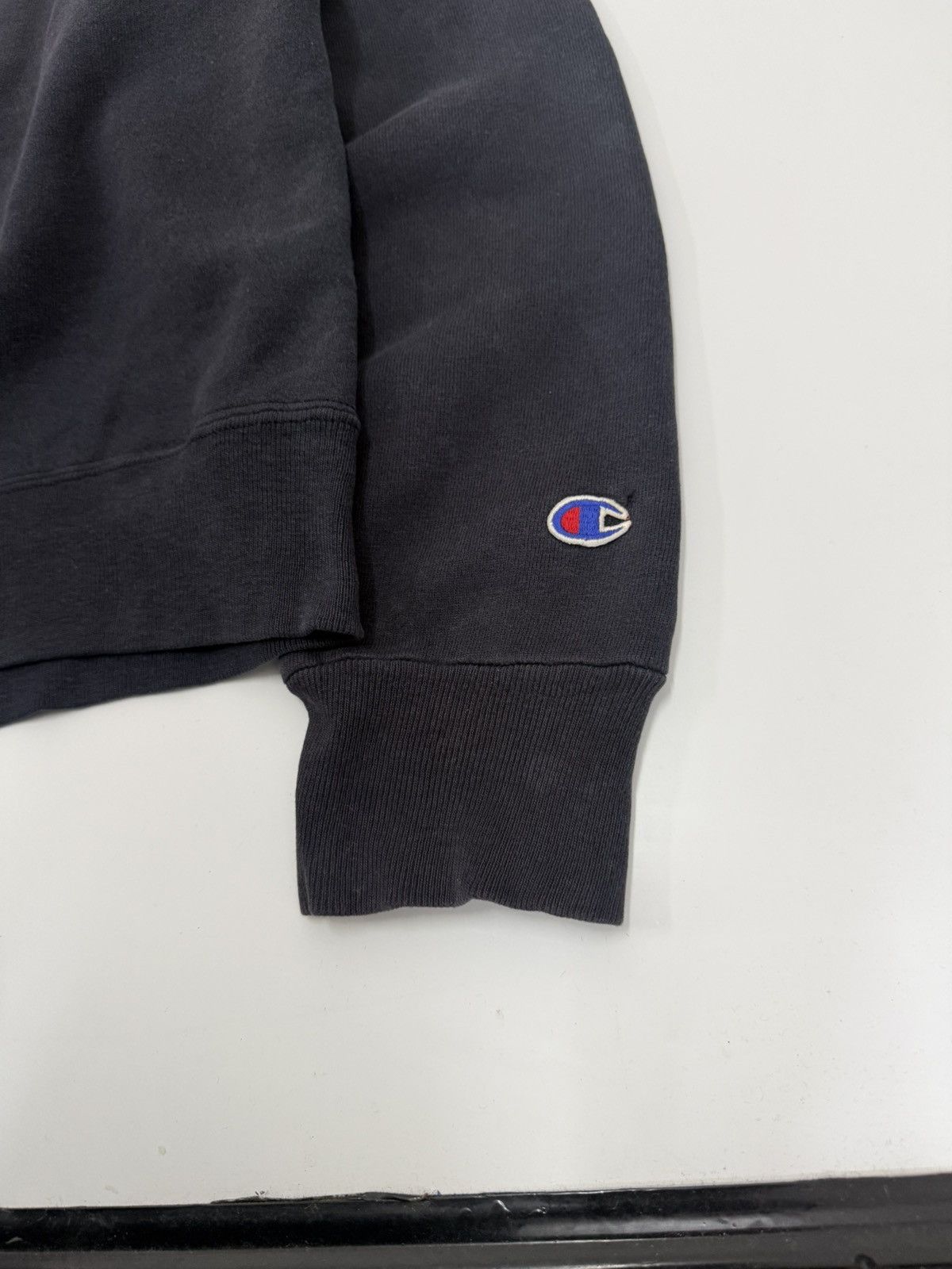 Champion 🔥 80's Champion Made in USA Distressed Blue Boxy sweatshirt Size US M / EU 48-50 / 2 - 2 Thumbnail