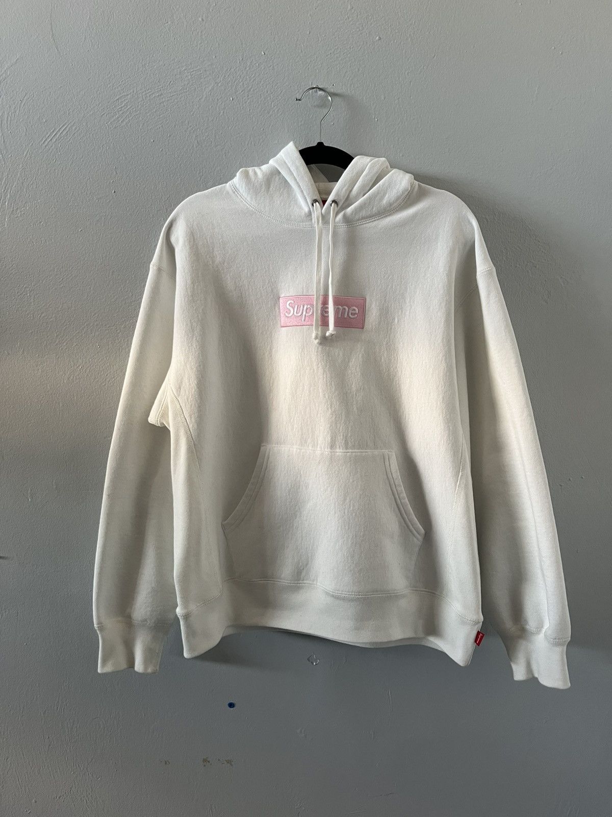 Supreme Supreme FW25 Pink Box Logo White Hoodie | Grailed