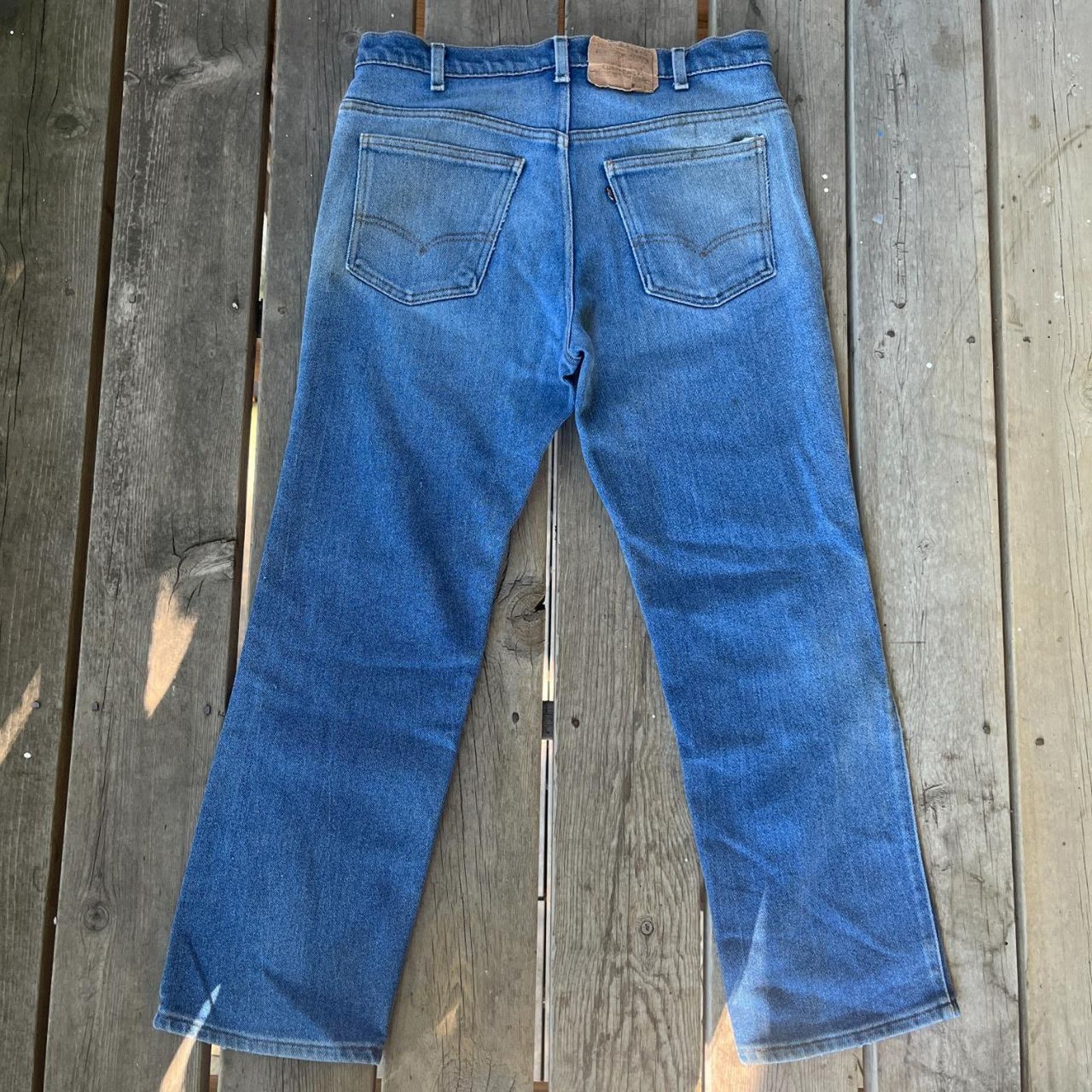 Levi's × Vintage 70s Vintage Brown Tab Levi's Faded Blue Jeans 35x30 Size US 35 - 2 Thumbnail