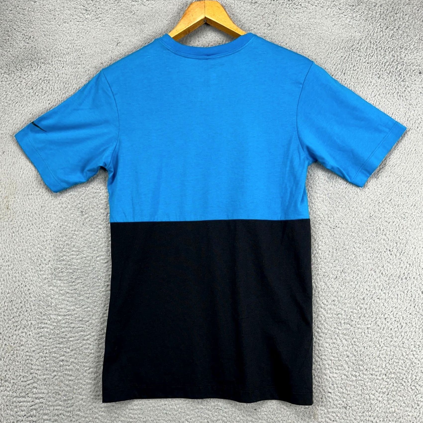 Vintage VINTAGE Carolina Panthers T-Shirt Mens Small Blue Black Short Sleeve The Nike Tee NEW Size US S / EU 44-46 / 1 - 3 Thumbnail