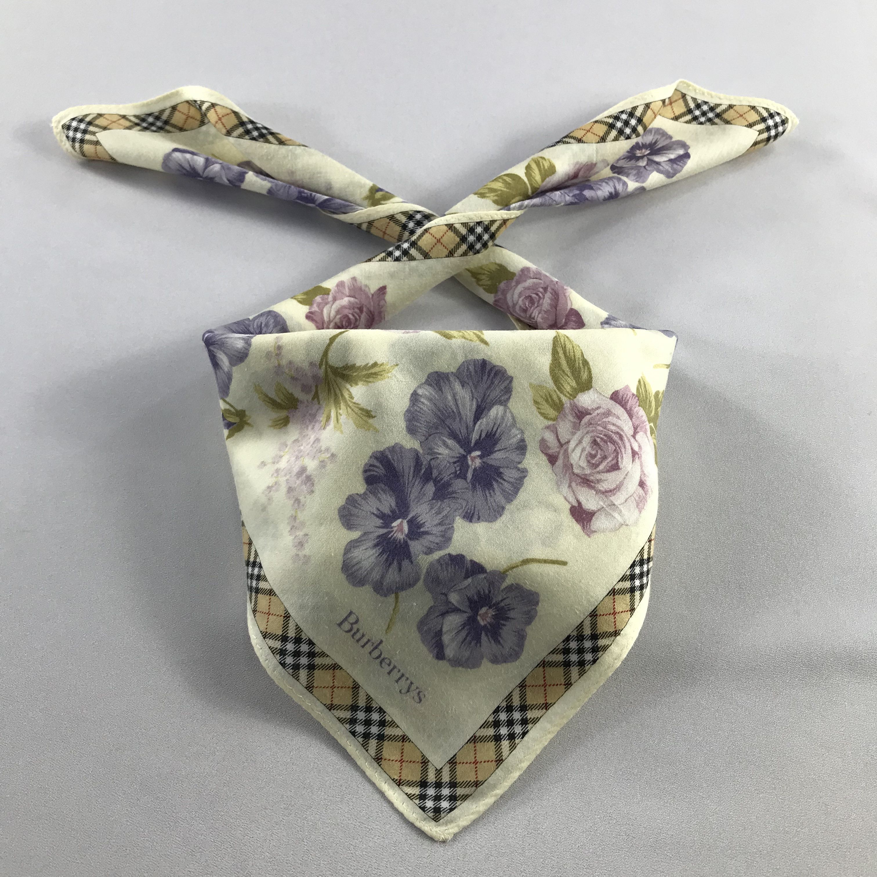 Burberry Burberry Handkerchief / Bandana / Neckerchief C559 Size ONE SIZE - 1 Thumbnail