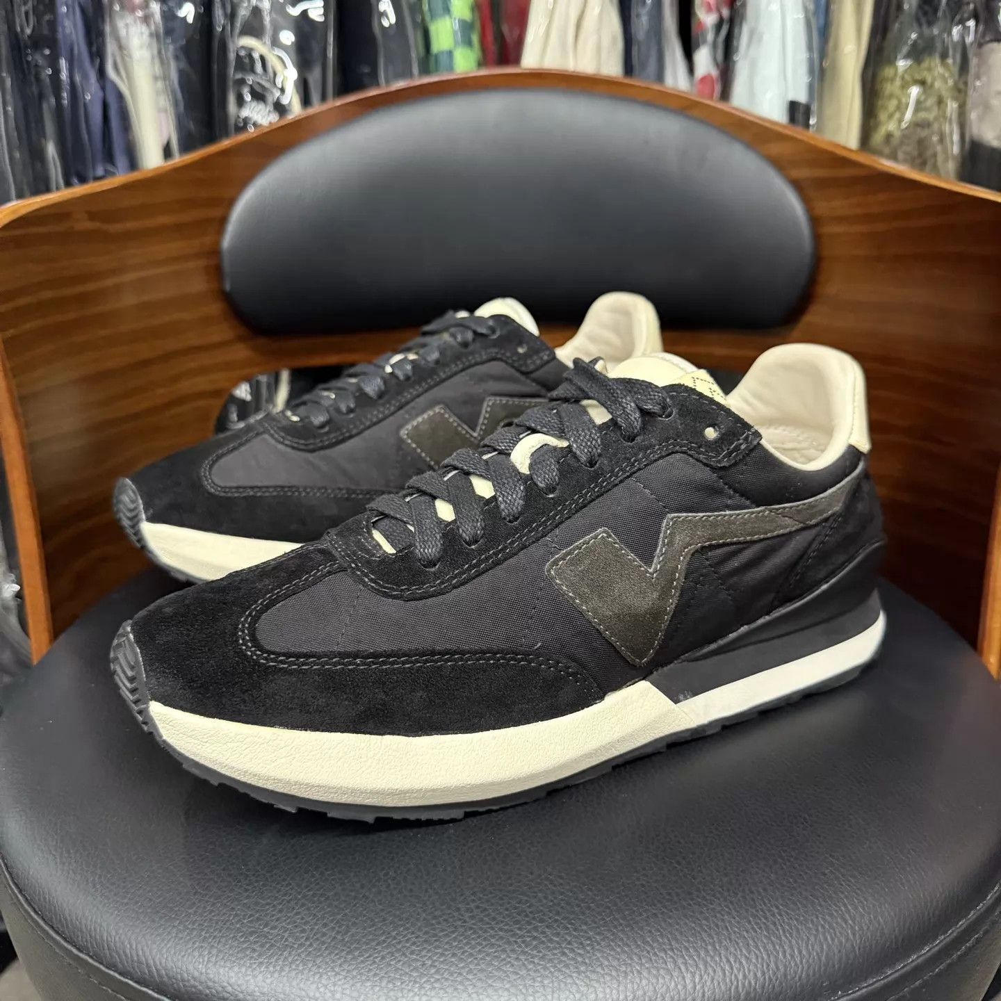 Visvim Visvim Runner Handmade Black US9 98 New Size US 9 / EU 42 - 1 Thumbnail