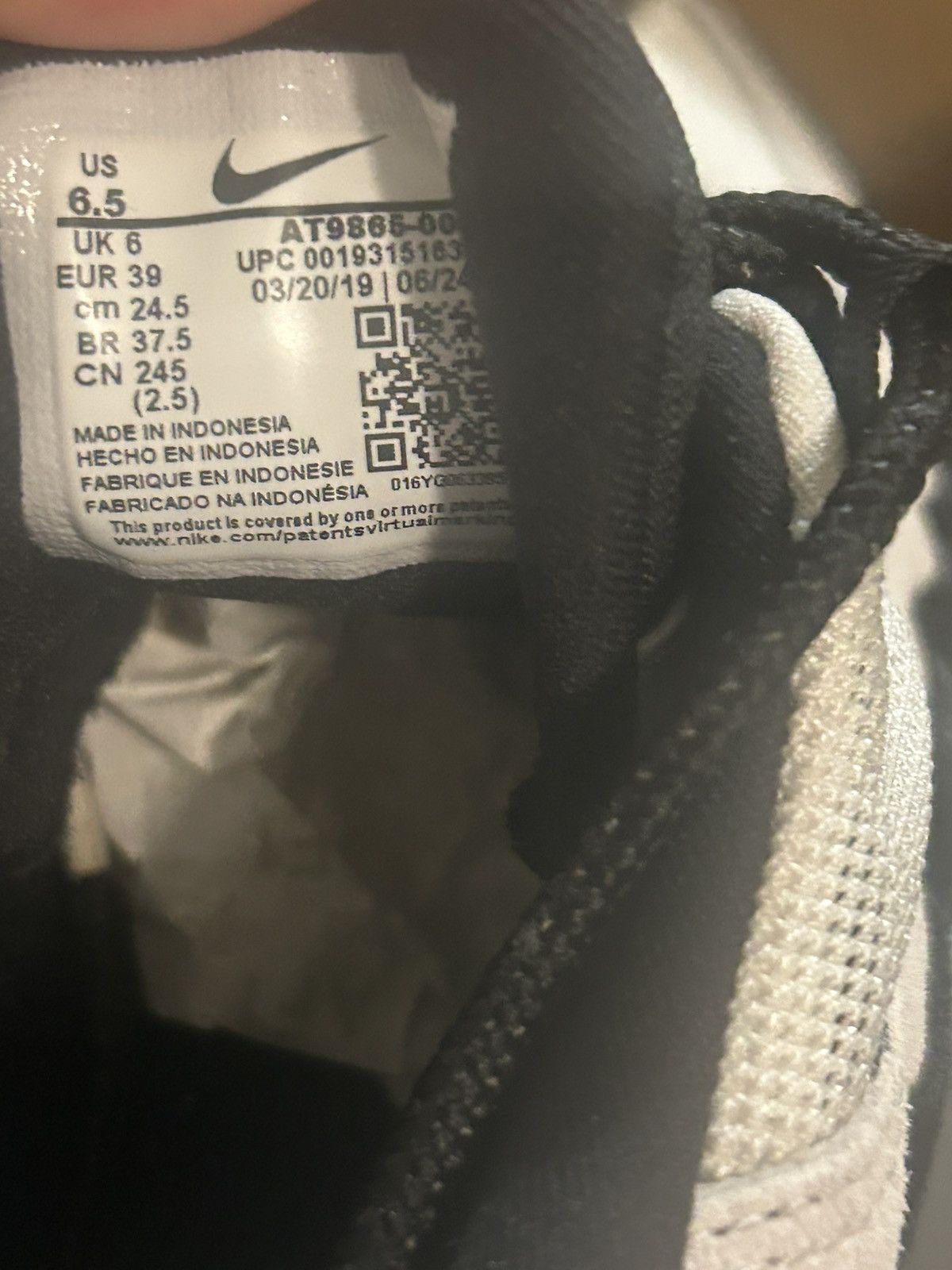 Nike Air Max 95 Essential 'Antifreeze' Size US 6 / EU 39 - 6 Thumbnail