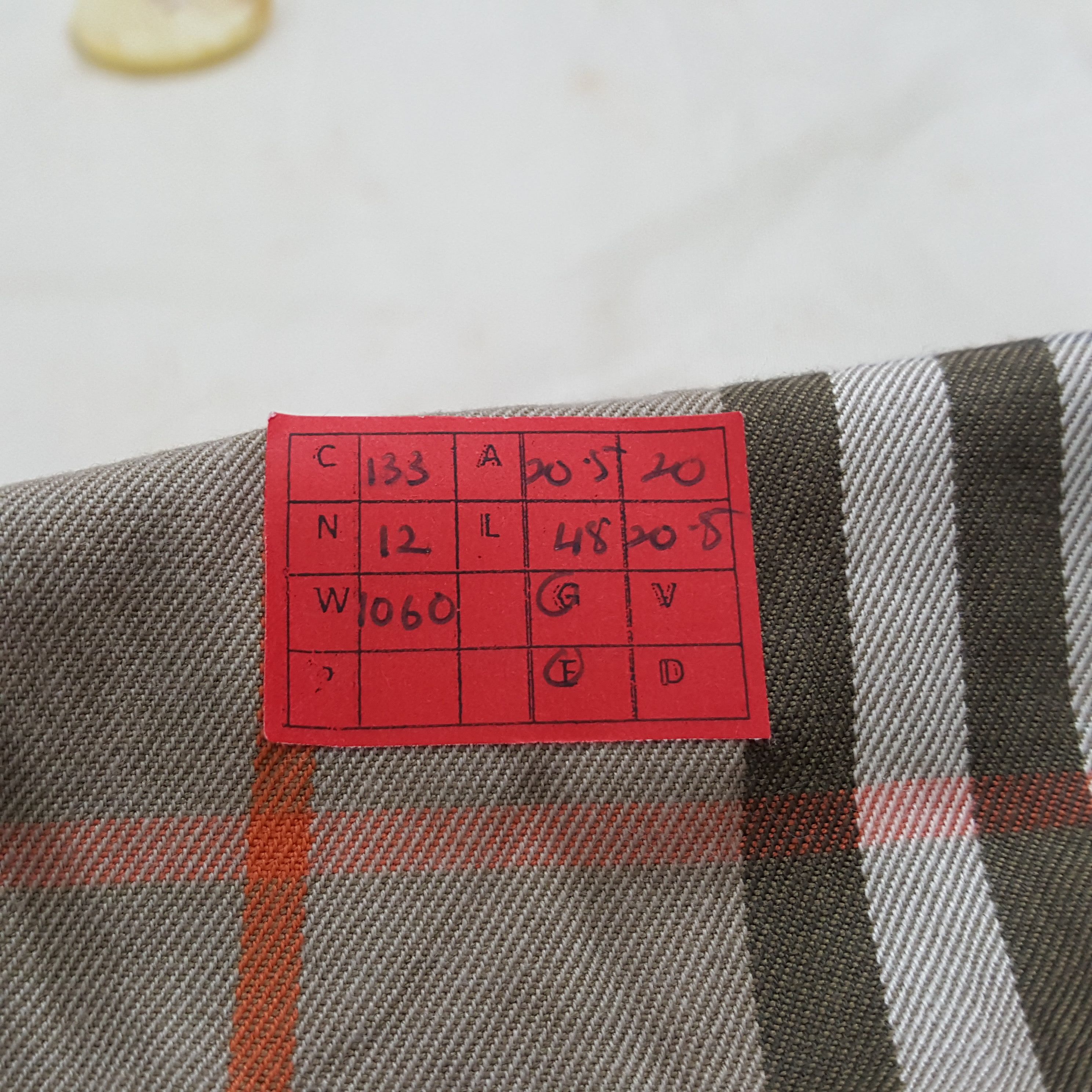 Burberry × Vintage Burberrys Luxury Brand Winter Style Trench Coat Jacket Size US S / EU 44-46 / 1 - 12 Thumbnail