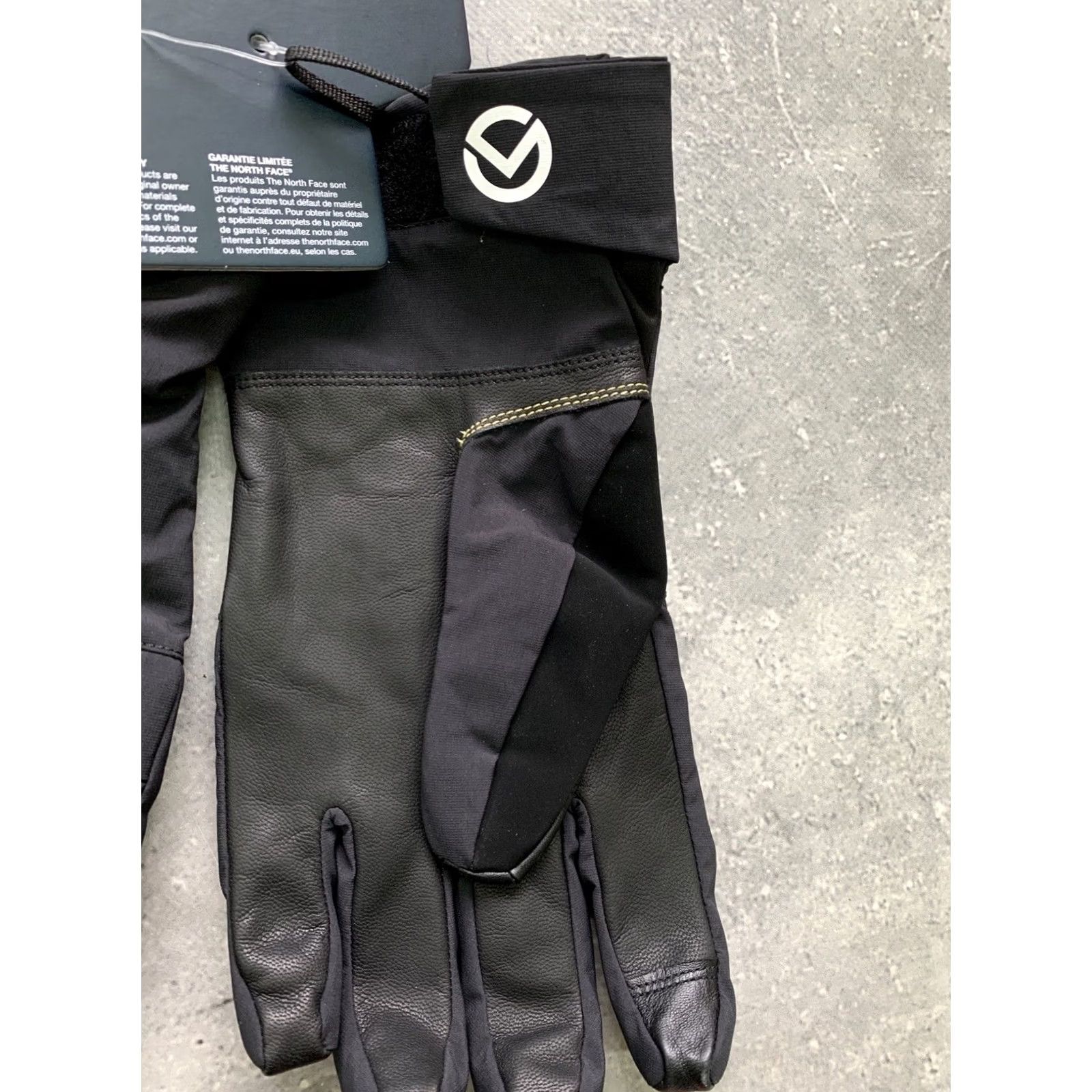 The North Face THE NORTH FACE SUMMIT SERIES LHOTSE XLIGHT SKI GLOVES SNOW UNISEX BLACK XS Size ONE SIZE - 4 Thumbnail