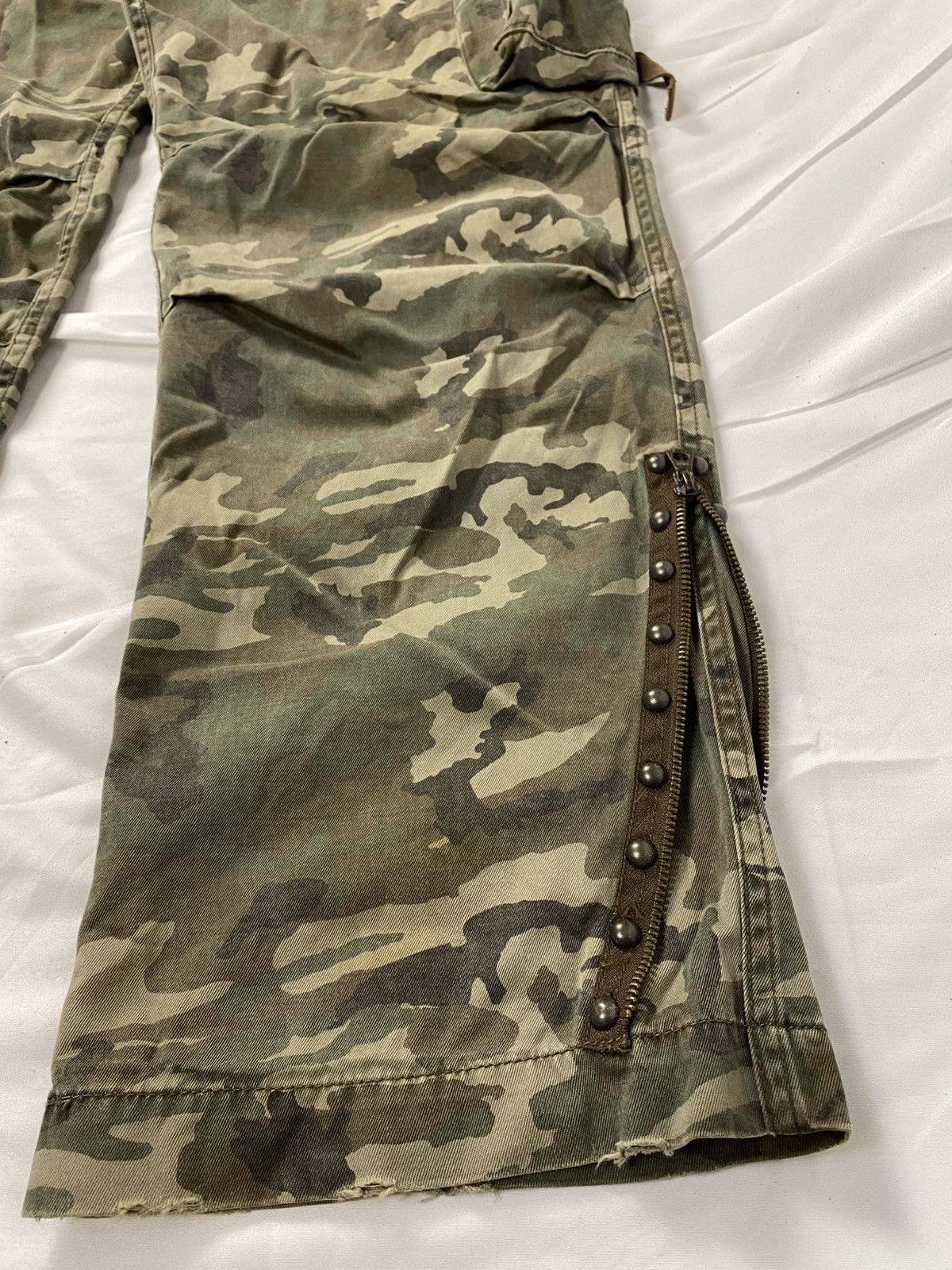 Jun Takahashi 2000 Jun Men Cargo Camo Studded Multipocket Bondage Size US 33 - 8 Thumbnail