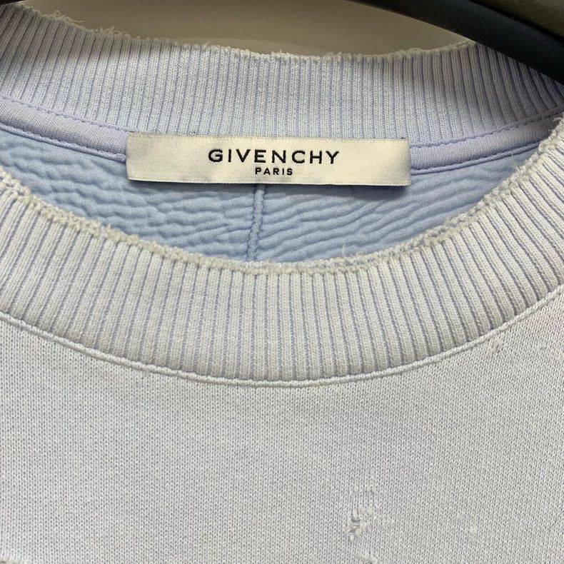 Givenchy Givenchy Distressed hoodie, size S, shoulder width 47, che Size US S / EU 44-46 / 1 - 7 Thumbnail