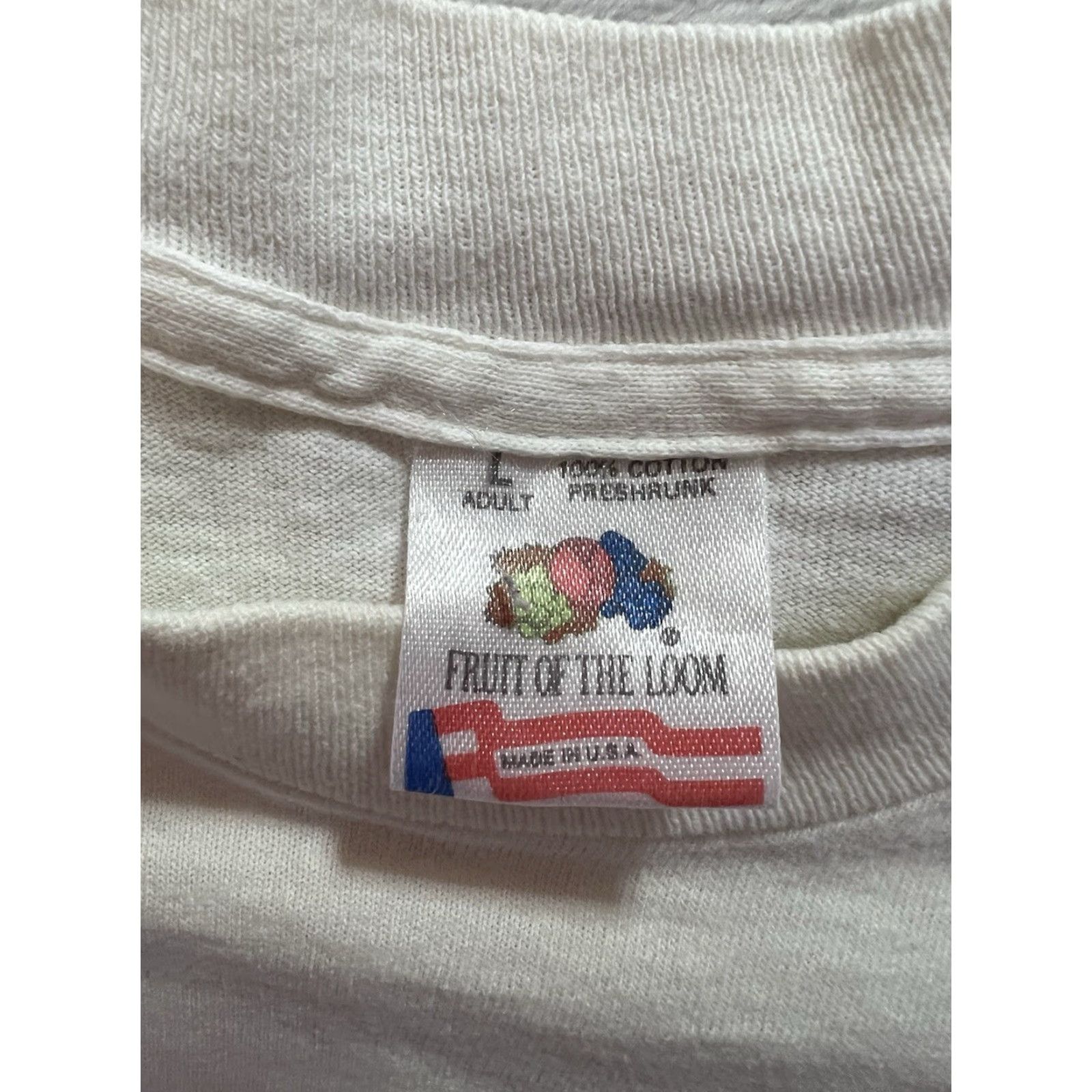 Hanes VINTAGE Hanes T-Shirt Rubber Ducky Derby Stitch USA 90s White L Men Short Sleeve Single Stitch Size US L / EU 52-54 / 3 - 6 Thumbnail