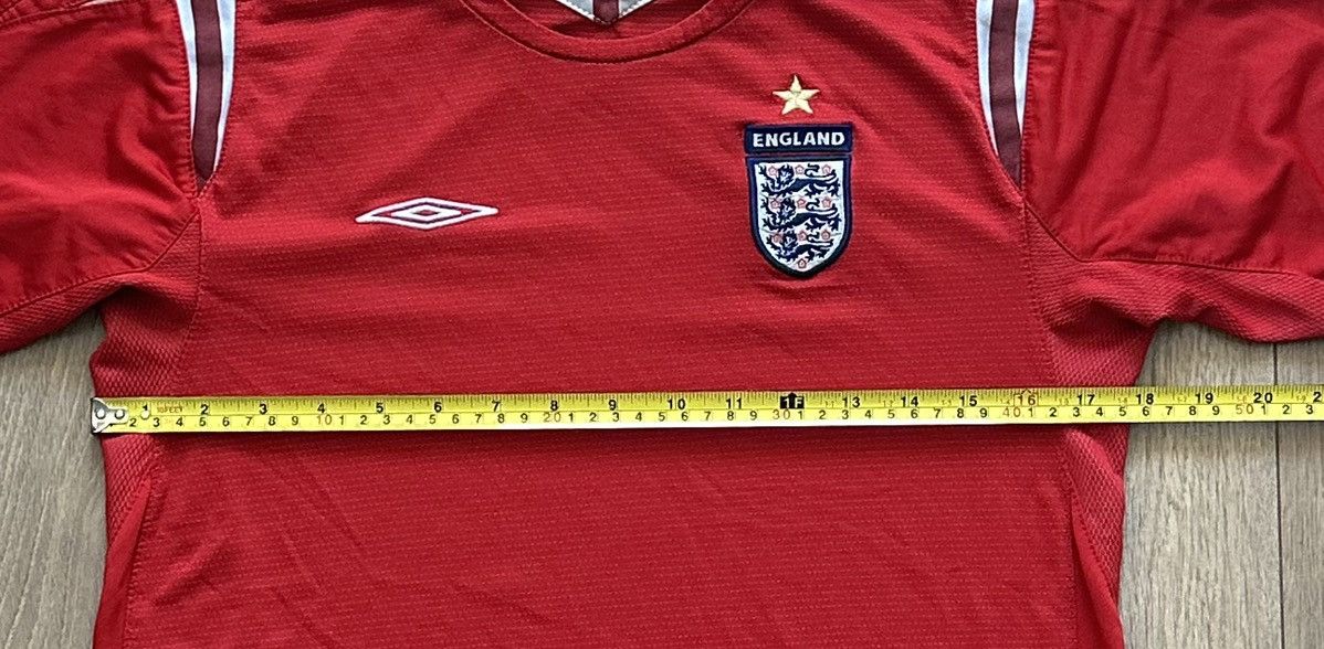 Umbro Umbro England 2004-2006 football shirt Size US S / EU 44-46 / 1 - 2 Thumbnail