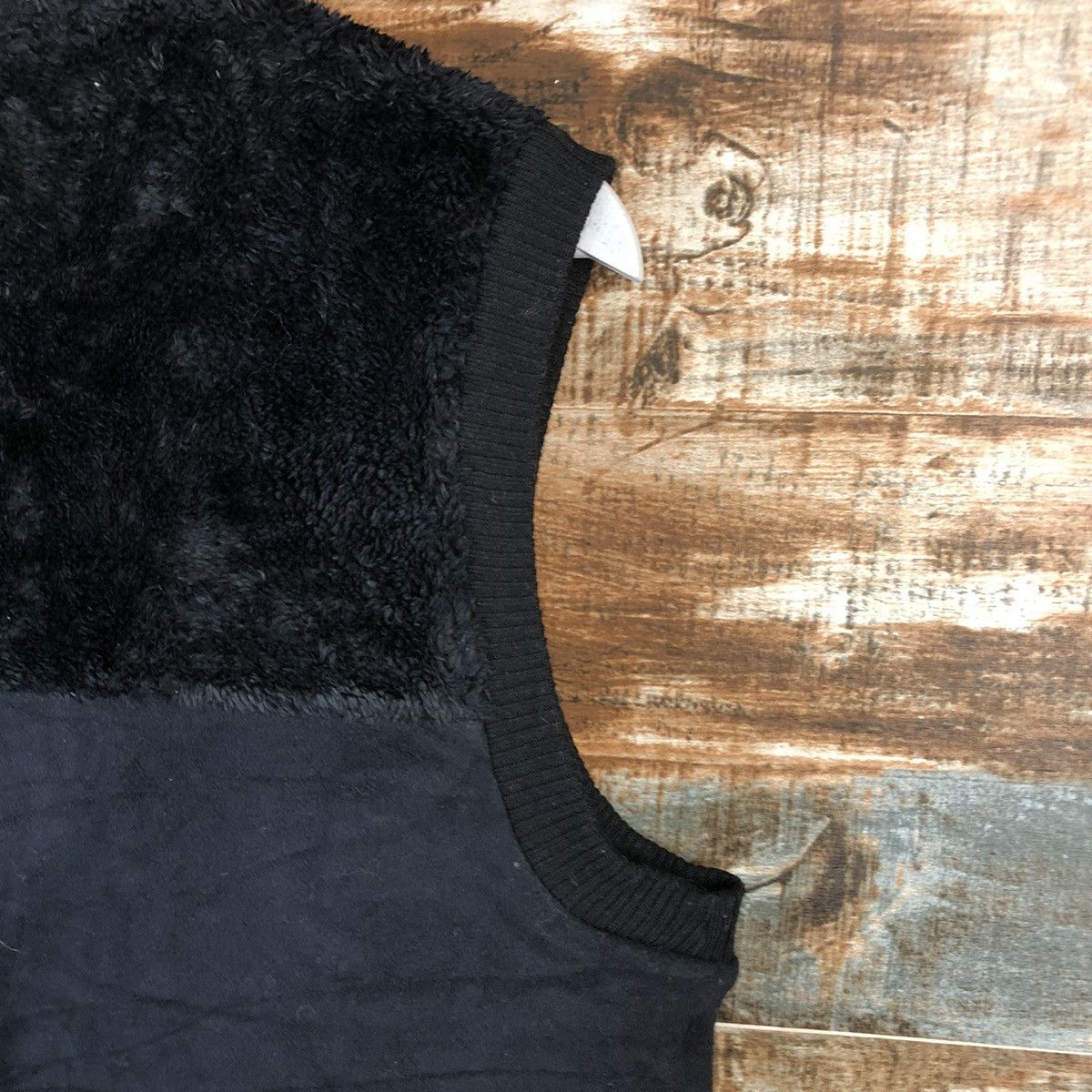 Uniqlo Uniqlo Black vintage fur japan Vest #A2193 Size US M / EU 48-50 / 2 - 17 Thumbnail