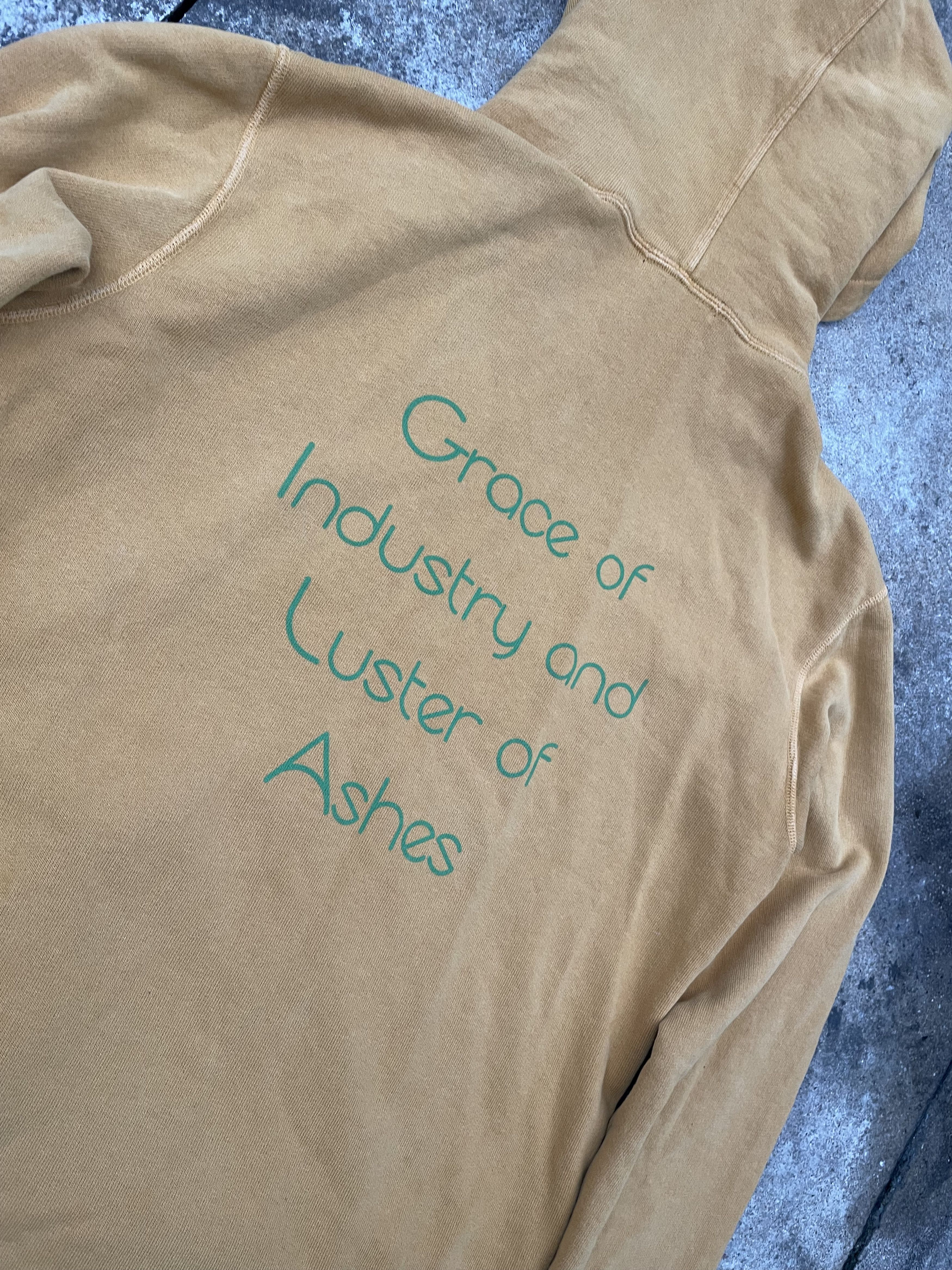 Jun Takahashi AW13 "Gila" Apple Zip Up Hoodie Size US L / EU 52-54 / 3 - 5 Thumbnail