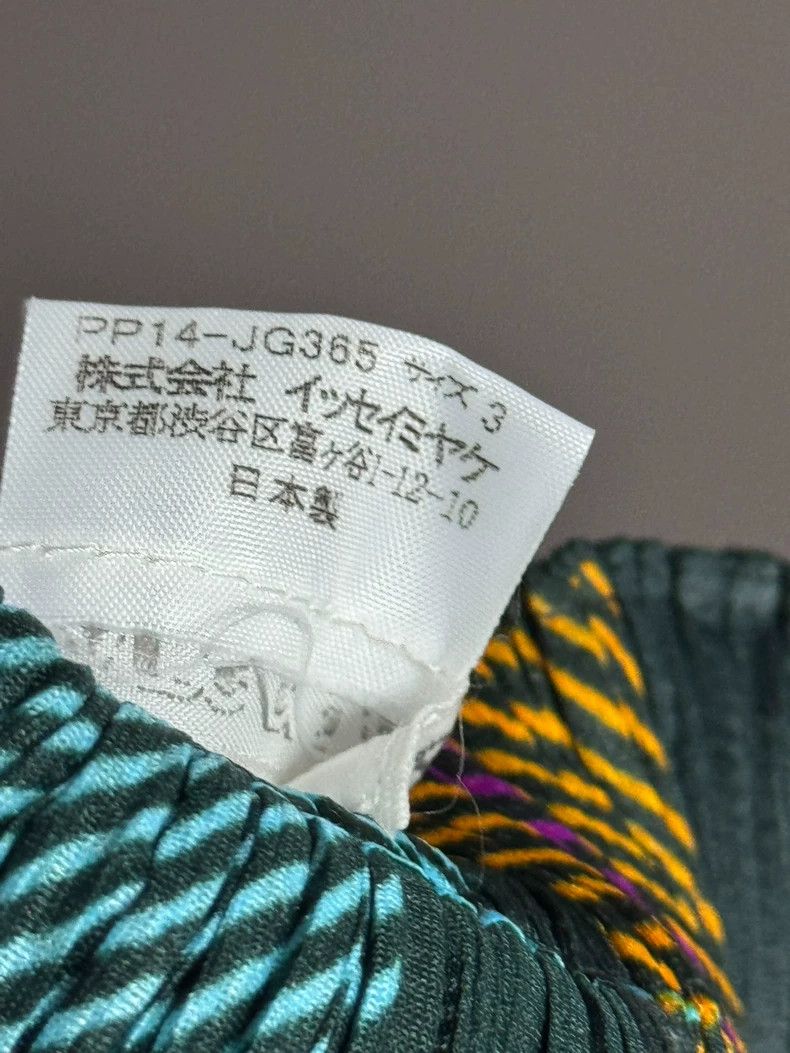 Issey Miyake Issey Miyake size:3 A medieval college-style checkered ski Size 22" - 5 Thumbnail