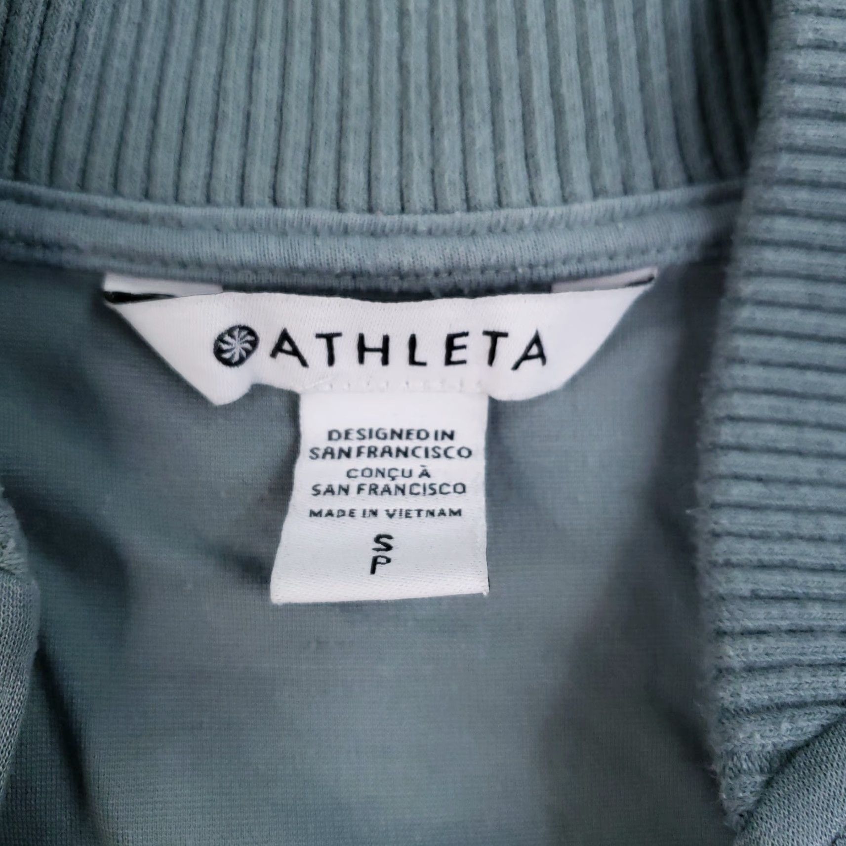 Athleta Athleta Sweatshirt Womens Small Green Pullover V-Neck Long Sleeve Size S / US 4 / IT 40 - 5 Thumbnail