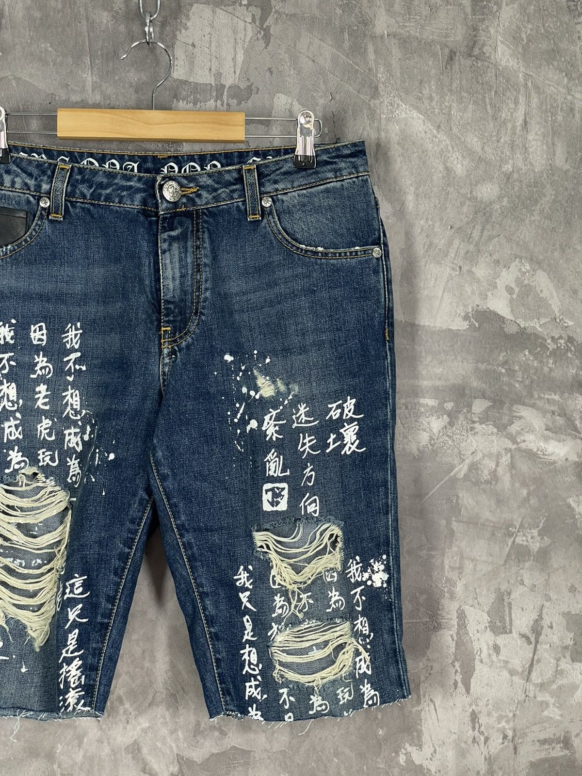 John Richmond × Vintage Vintage John Richmond Y2K Japanese Denim Shorts Size US 29 - 4 Thumbnail