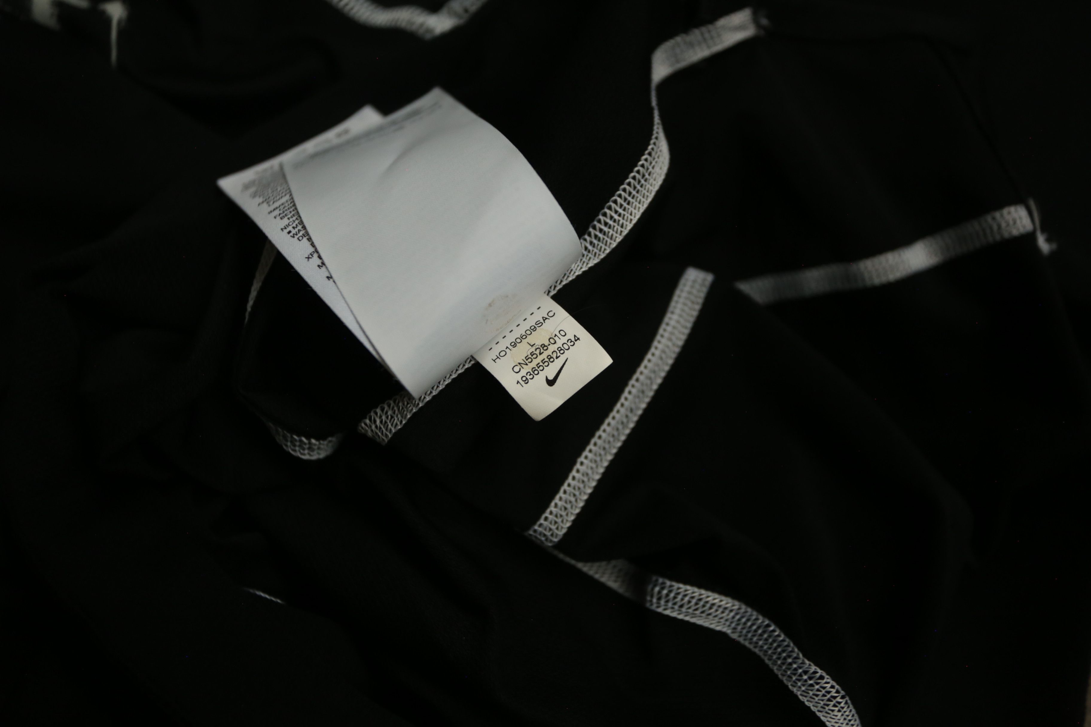 Nike × Off-White Nike - Off White - S/S 20 - NRG Pro L/S Tee Size US L / EU 52-54 / 3 - 5 Thumbnail