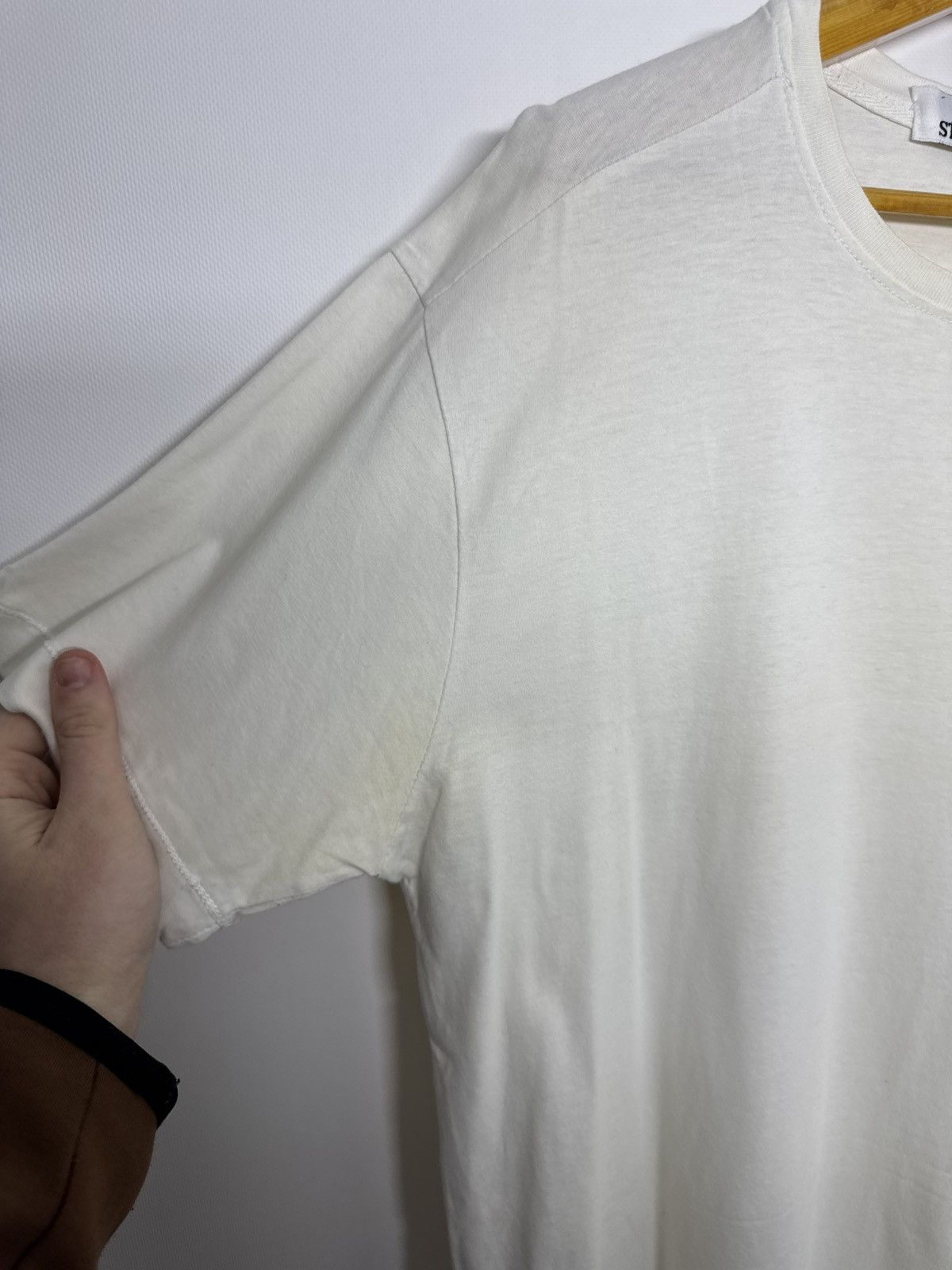 Stone Island Stone Island Mens T-Shirt Short Sleeve Logo Patch Casual Size US XL / EU 56 / 4 - 6 Thumbnail
