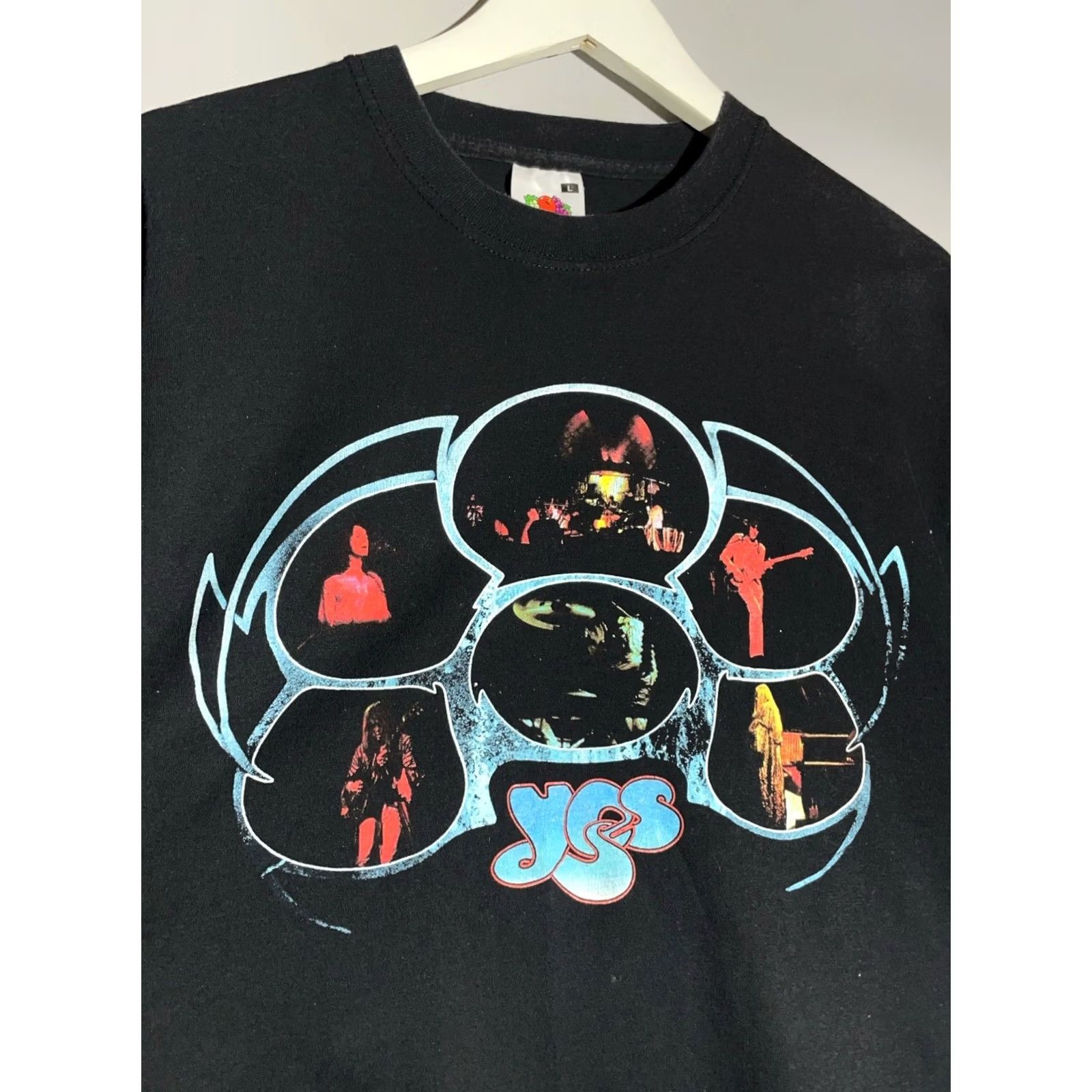 Vintage Yes Rock Band Vintage 2004 Tour T-Shirt Men’s Size L Size US L / EU 52-54 / 3 - 3 Thumbnail