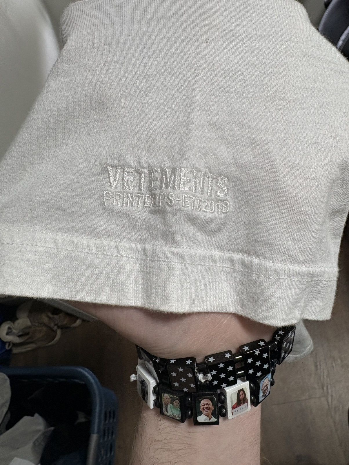 Vetements Vetements 2018 Staff White Tee Shirt Size US XS / EU 42 / 0 - 5 Thumbnail
