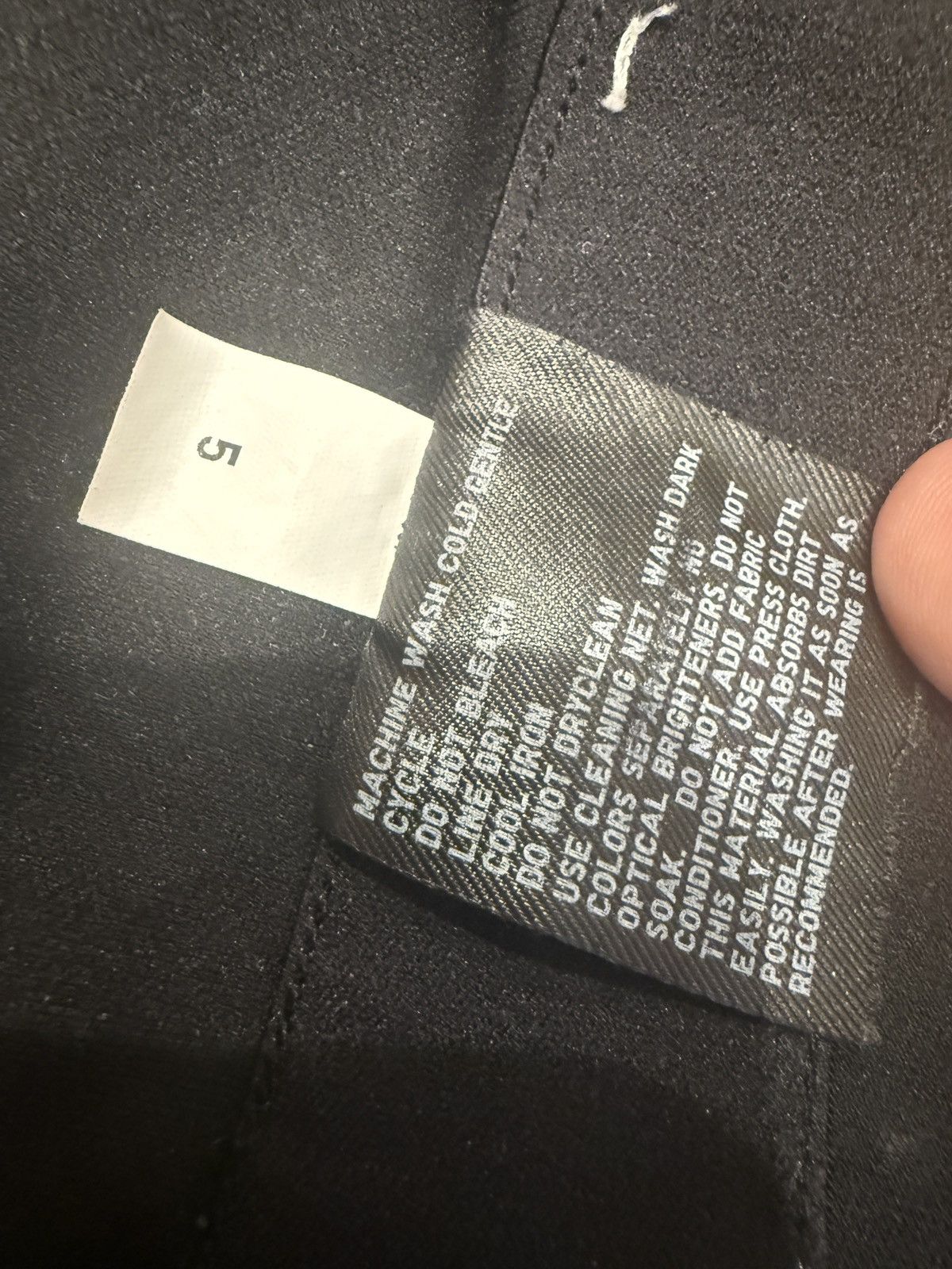 Uniqlo Uniqlo Comfy Casual & Dressy Black Trousers Size US 30 / EU 46 - 5 Thumbnail