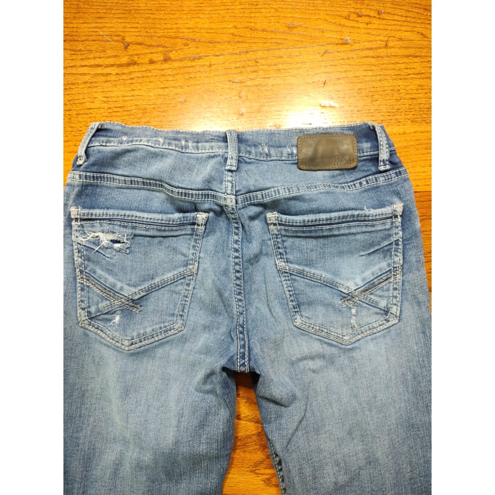 BKE BKE Alec Jeans Mens 31x29 Distressed Blue Denim Zip Low Rise 5-Pocket Cotton Spandex Size US 31 - 4 Thumbnail