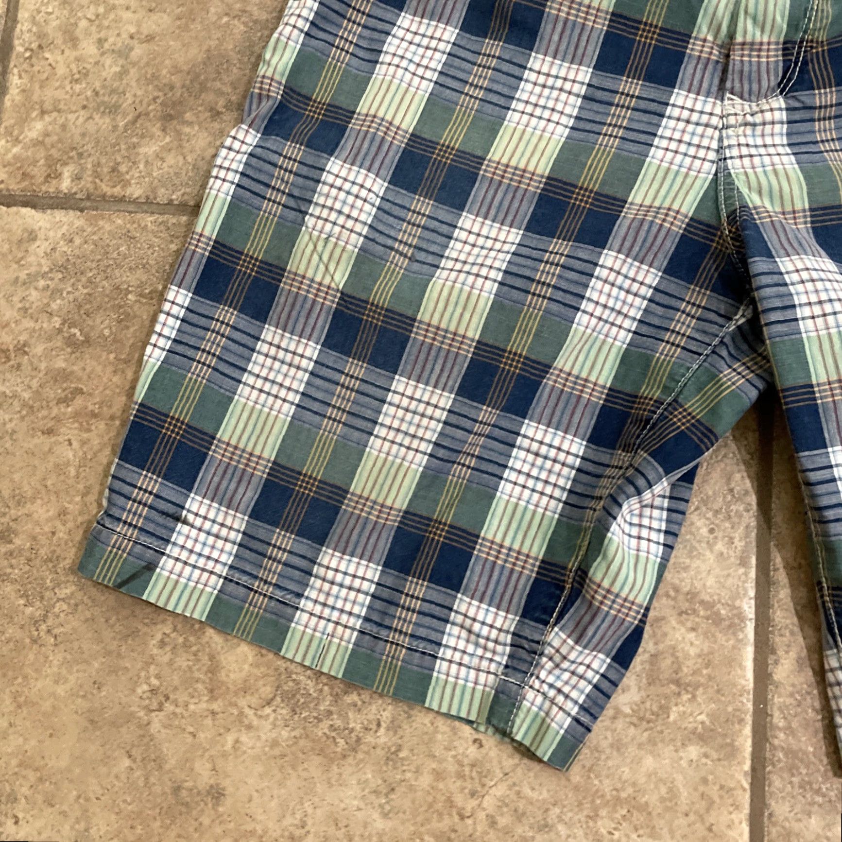 Tommy Hilfiger Tommy Bahama plaid chino shorts Mens Size 35 Multicolor Size US 35 - 3 Thumbnail