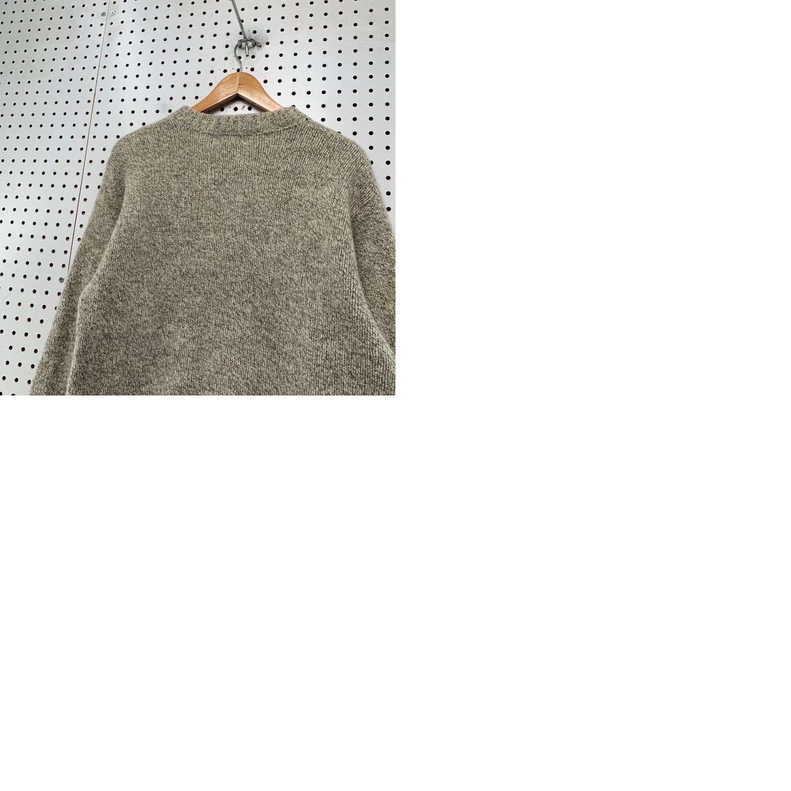 Vintage VINTAGE L.L. Bean Sweater Mens M Beige Wool Knit Crewneck Pullover Christmas Casual Winter 90s Mens Size US M / EU 48-50 / 2 - 9 Thumbnail