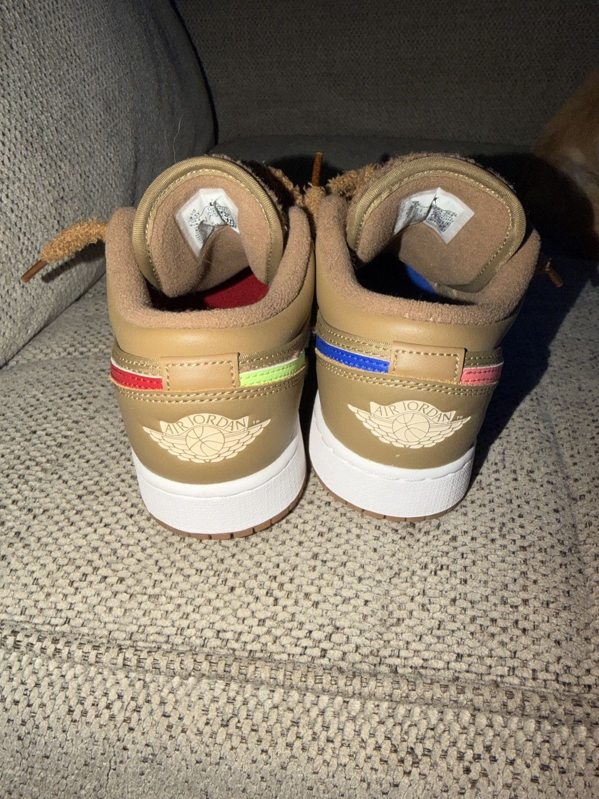 Jordan Brand Air Jordan 1 Low GS ‘Teddy Bear’ - Size 4.5Y - Used Size US 4.5 / IT 34.5 - 4 Thumbnail