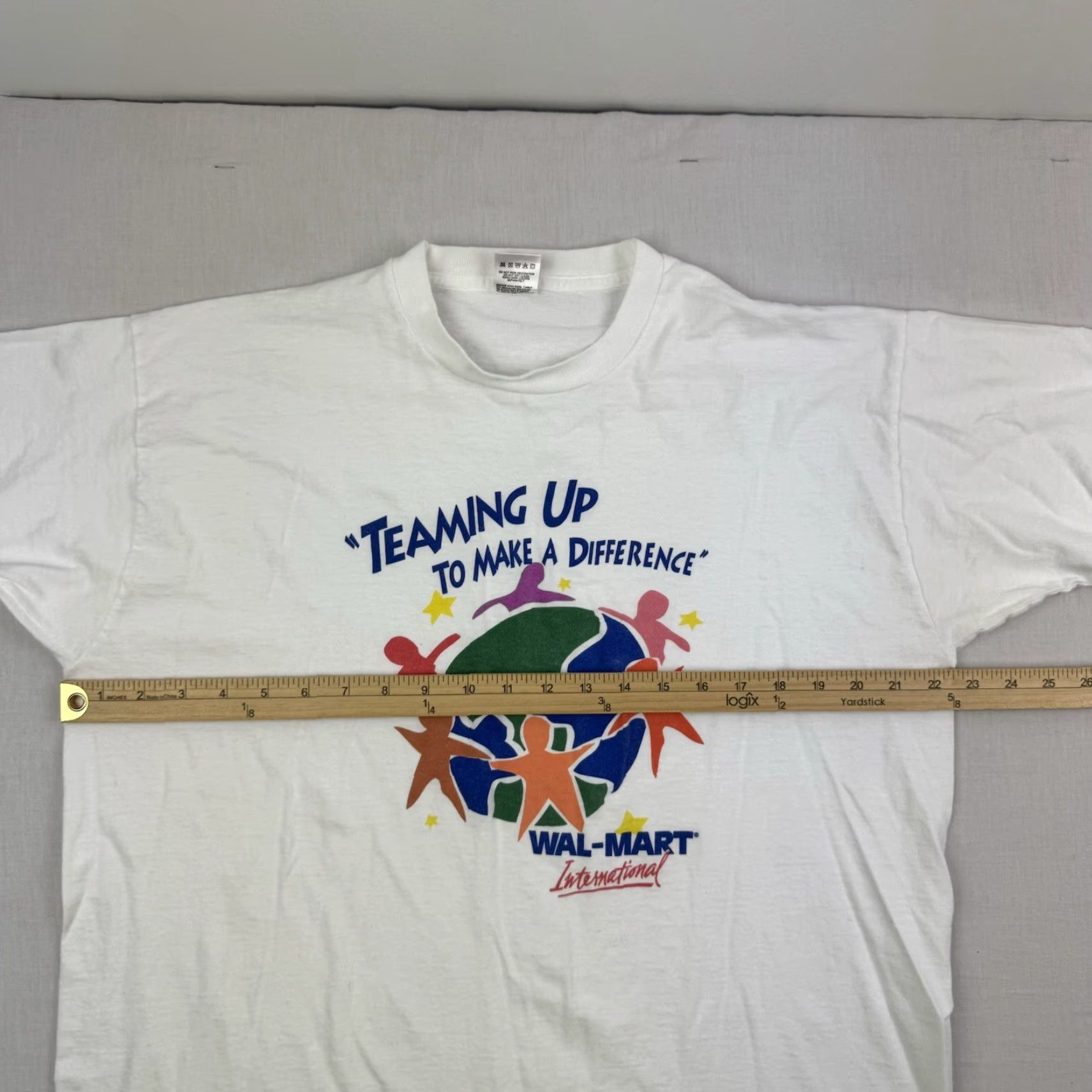 Fruit Of The Loom VINTAGE Fruit of the Loom T-Shirt Adult XL White USA 90s Shirt Mens || Size US XL / EU 56 / 4 - 7 Thumbnail
