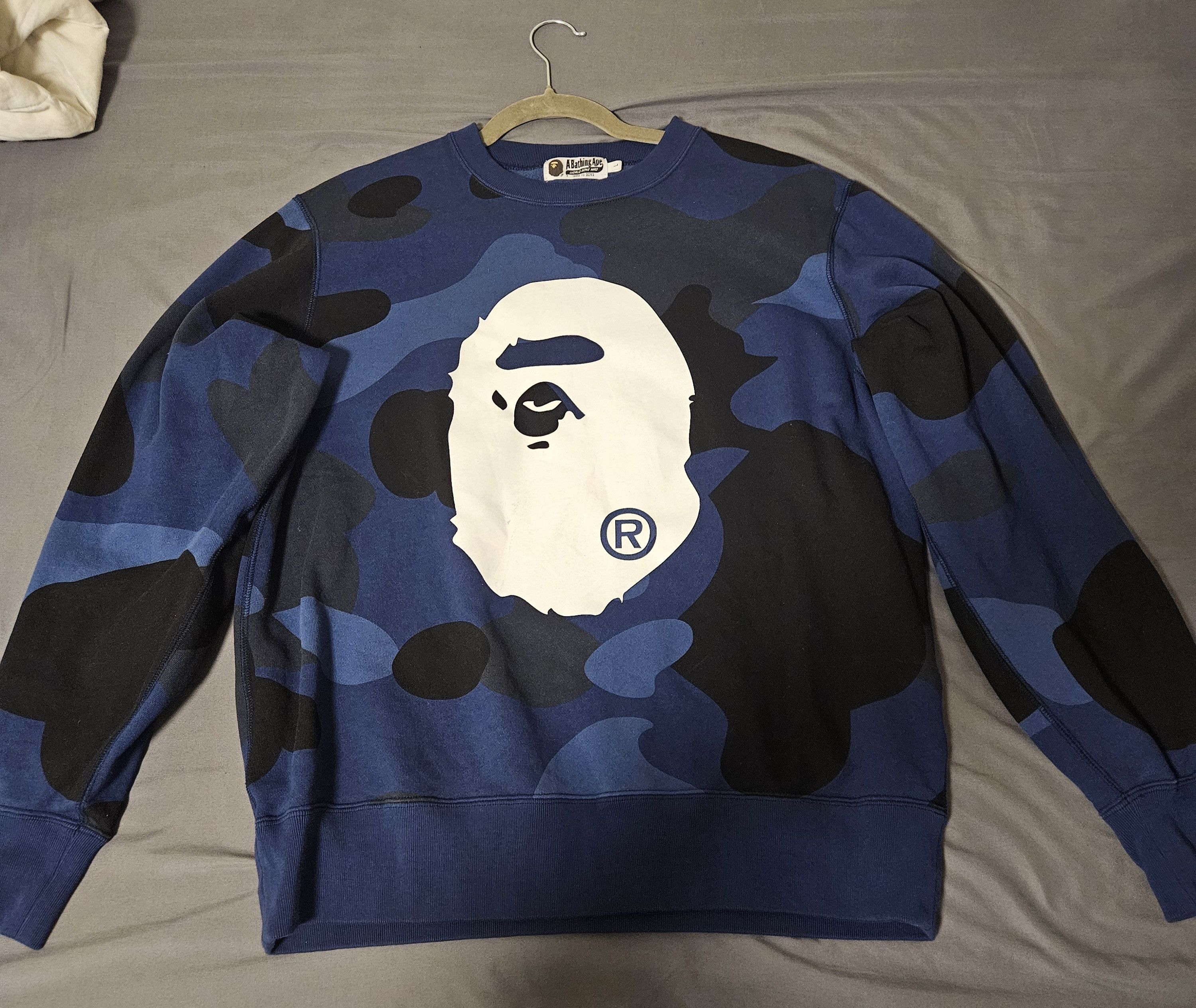 Bape Blue bape camo pattern sweatshirt Size US L / EU 52-54 / 3 - 1 Thumbnail