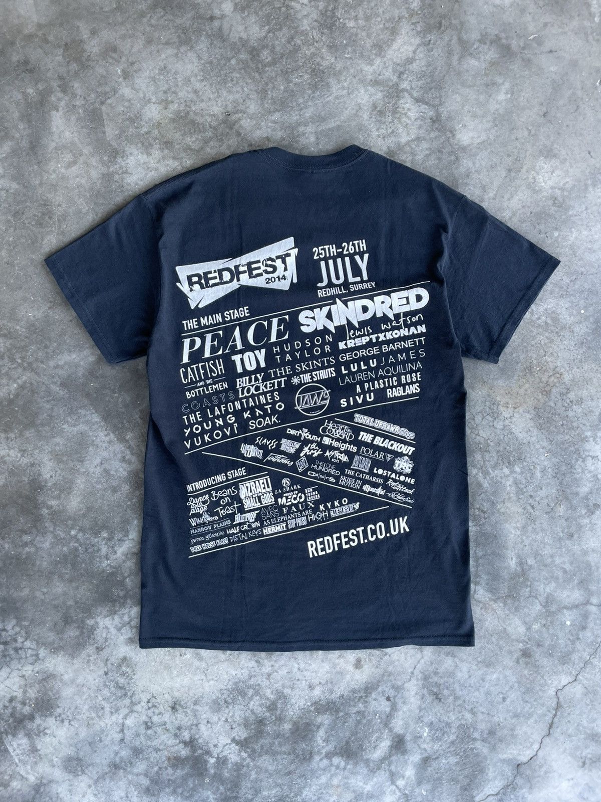 Band Tees RedFest 2014 Size US M / EU 48-50 / 2 - 4 Thumbnail