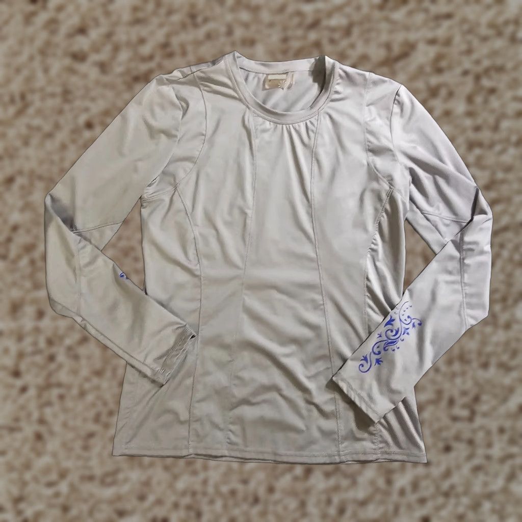 Athleta Athleta Shirt Womens M Gray Blue Graphic Long Sleeve Stretch Athletic Size M / US 6-8 / IT 42-44 - 1 Thumbnail
