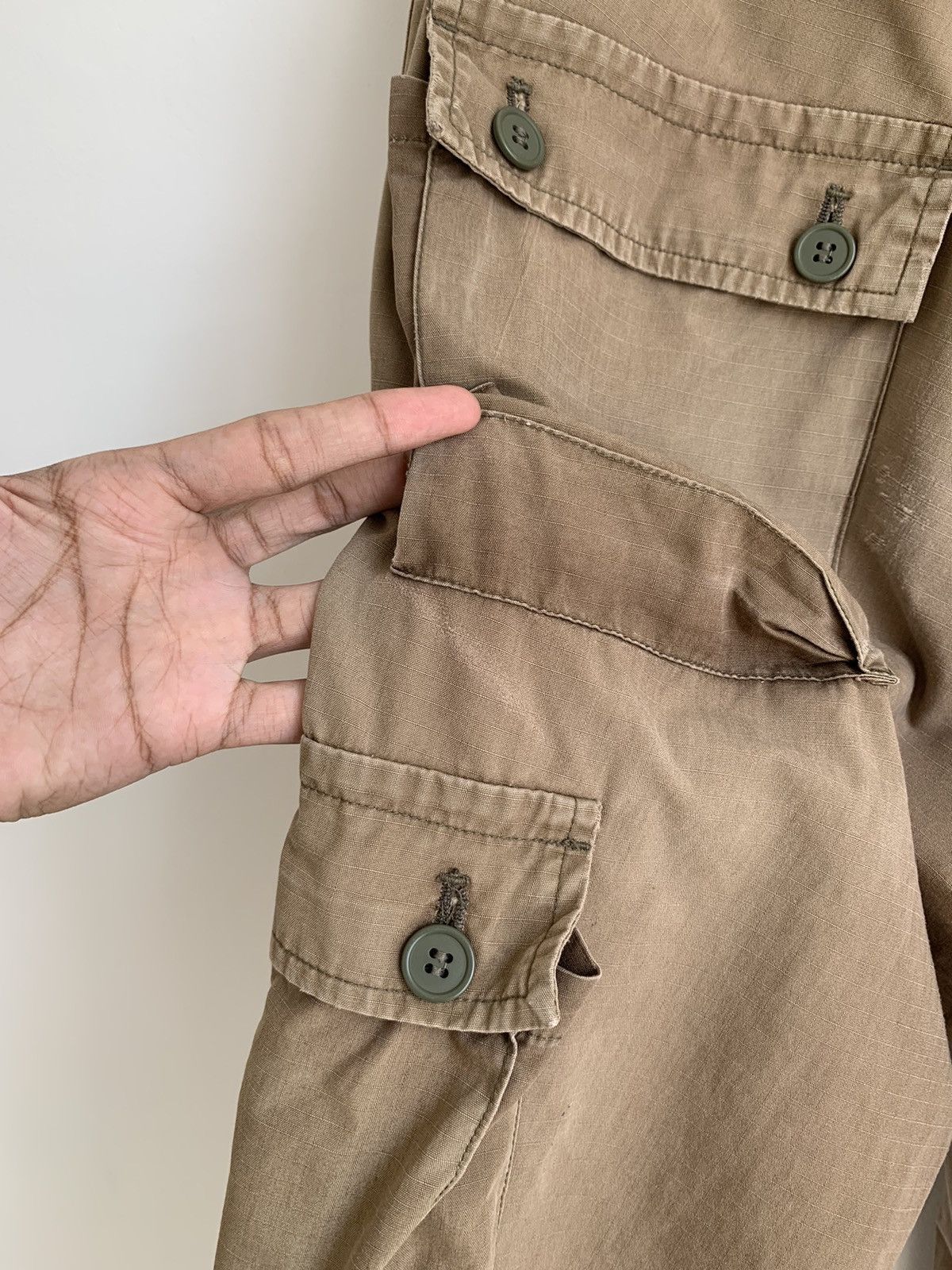 Bape Vintage A Bathing Ape Bape Distressed Cargo Pant Size US 30 / EU 46 - 15 Thumbnail