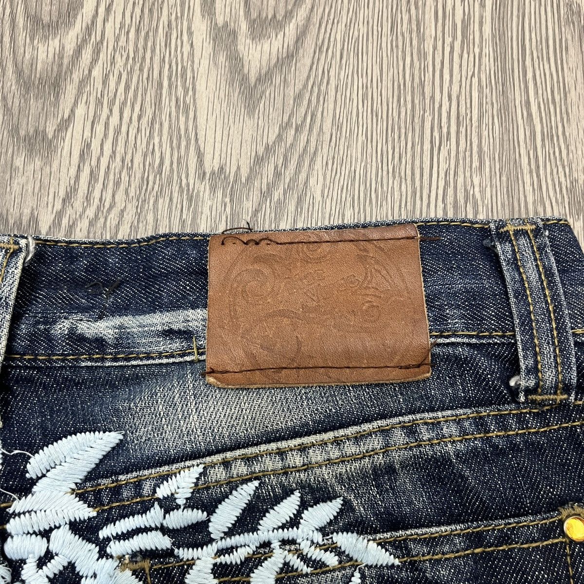 Japanese Brand Flared Pant Bluevirus Flower Embroidery Ifsix Lgb Style Size US 31 - 13 Thumbnail