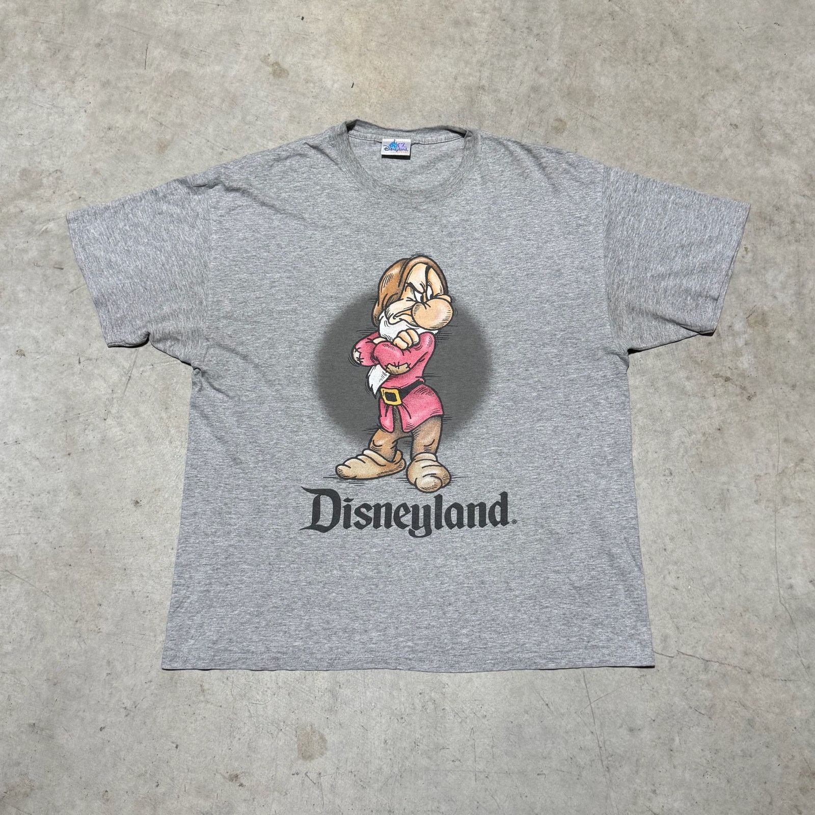 Disney Vintage DisneyLand Grumpy Tee XXL Size US XXL / EU 58 / 5 - 1 Thumbnail