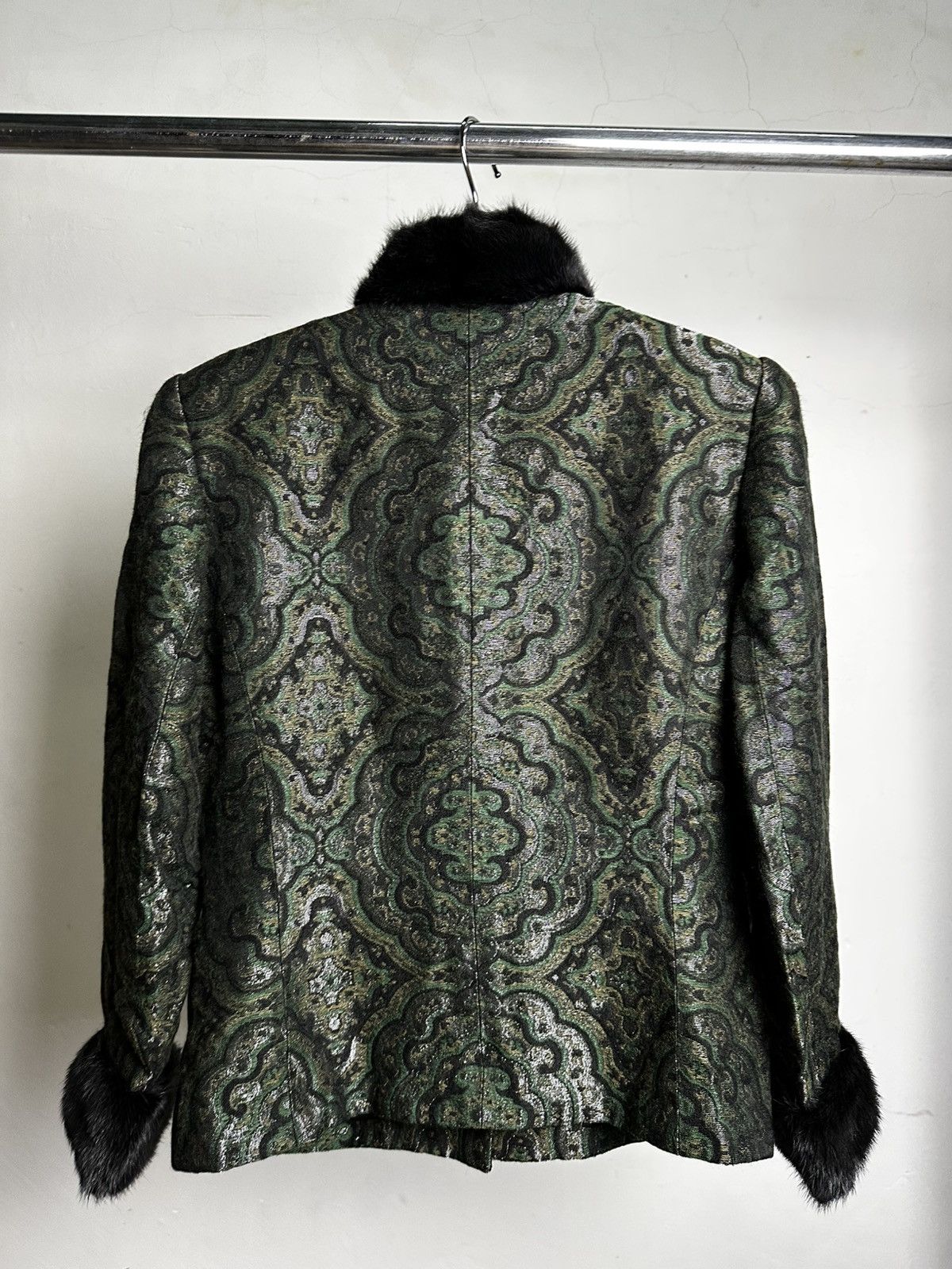 Pierre Balmain Pierre Balmain Paris Fur Crafted Brocade Jacket Size M / US 6-8 / IT 42-44 - 9 Thumbnail