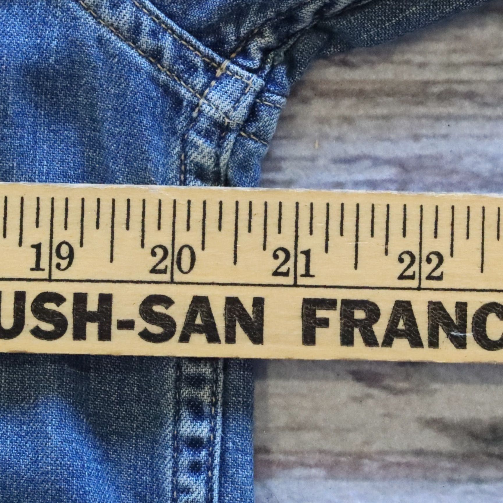 Levi's VINTAGE Levi's Collection Shorthorn Western Wear Sanforized Denim Shirt LVC Shirt Men S Blue Chambray Button-Up Long Sleeve Size US S / EU 44-46 / 1 - 7 Thumbnail