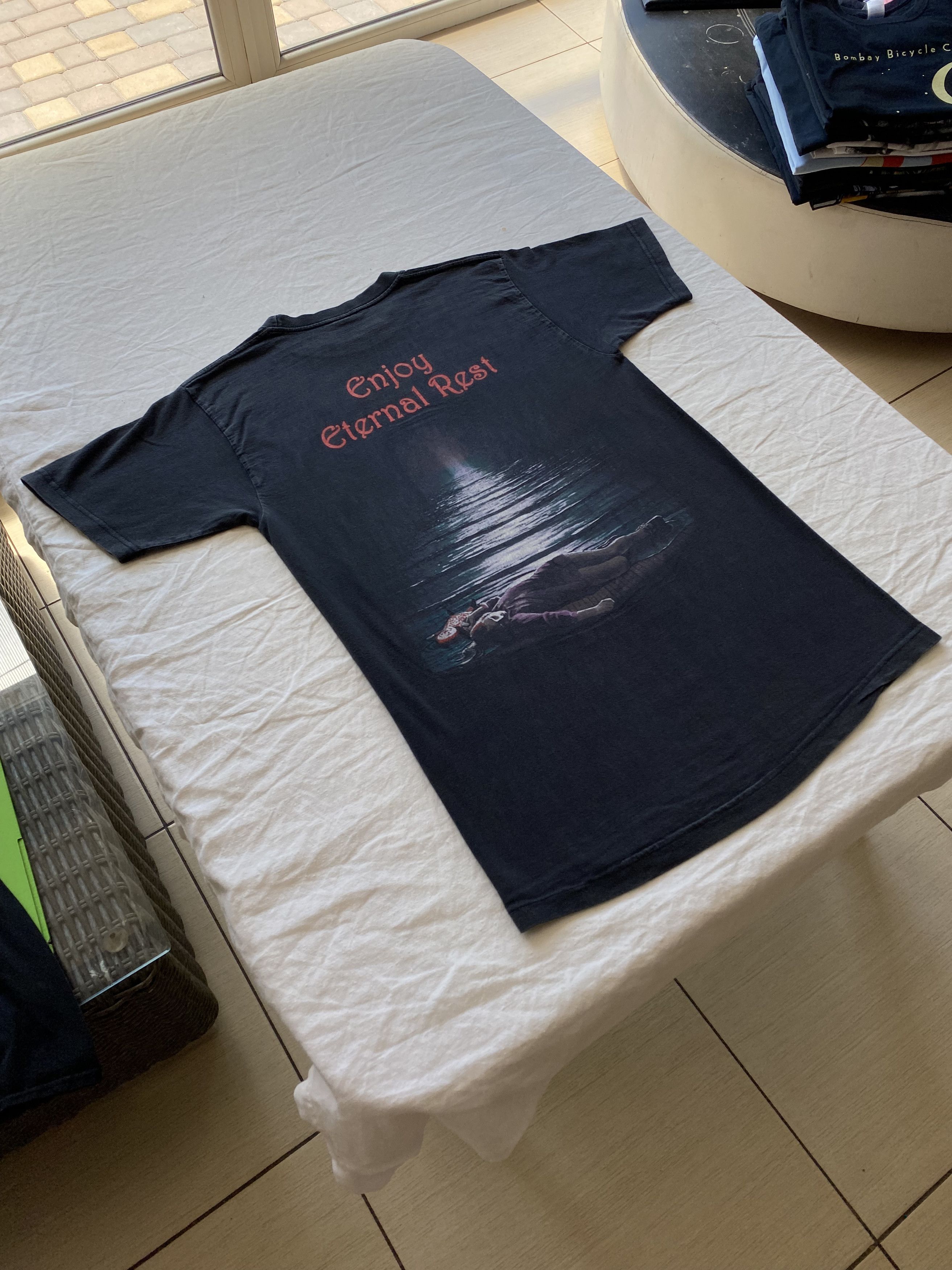 Band Tees × Vintage Vintage 90s Annihilator Never Neverland Rock Band T-shirt Size US M / EU 48-50 / 2 - 15 Thumbnail