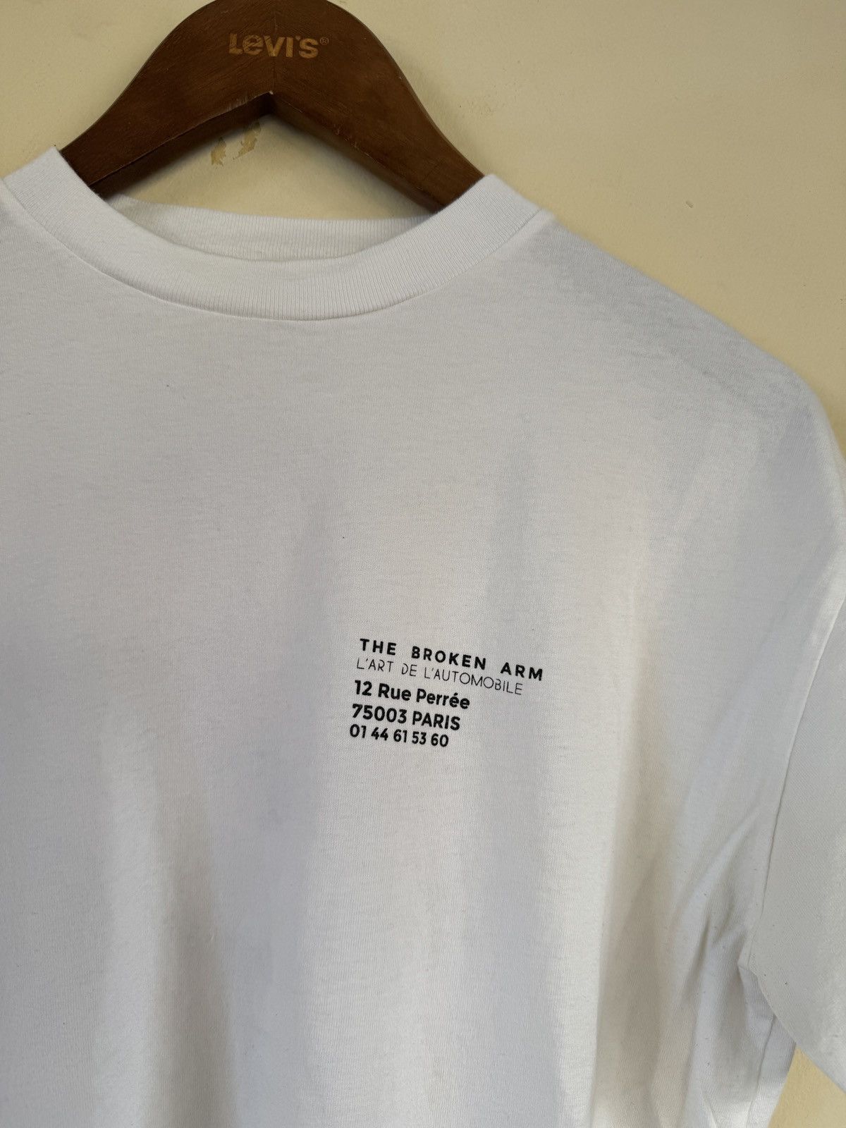 Kar *RARE* KAR L’ART DE L’AUTOMOBILE THE BROKEN ARM T SHIRT Size US M / EU 48-50 / 2 - 6 Thumbnail