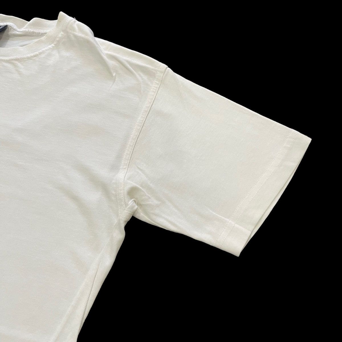Versace Vintage Versace Jeans Couture Logo T-Shirt Size US S / EU 44-46 / 1 - 3 Thumbnail