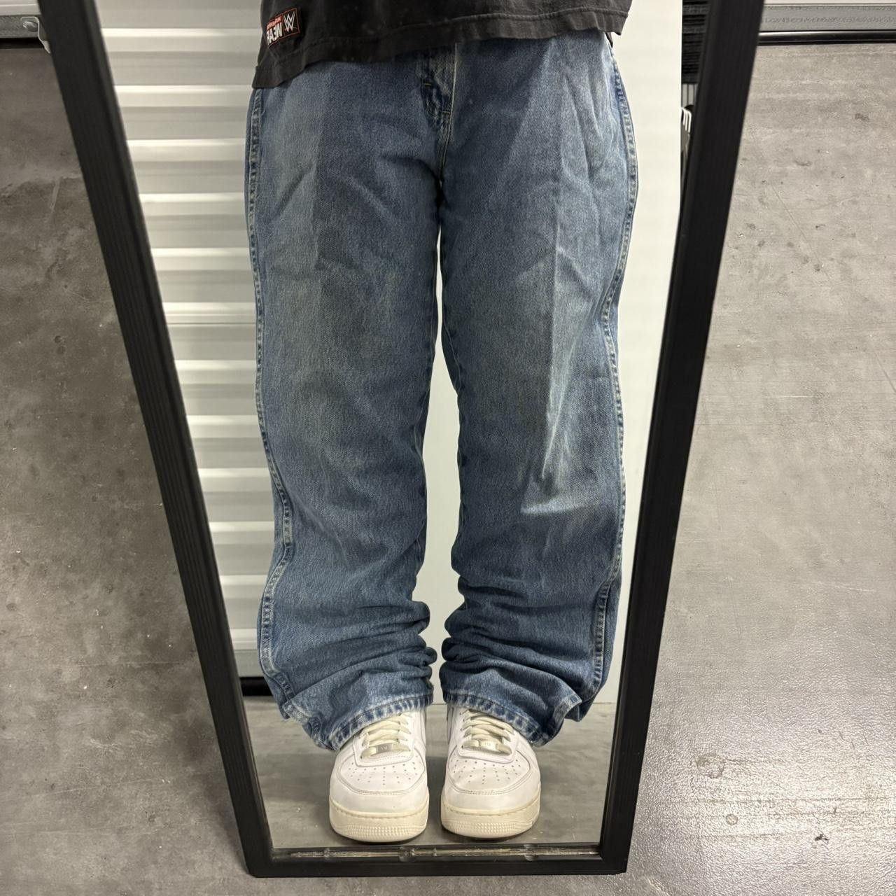 Vintage Crazy Vintage Y2K/2000s Baggy Medium Blue Wash Skater Workwear Denim Jeans! Size US 38 / EU 54 - 1 Thumbnail